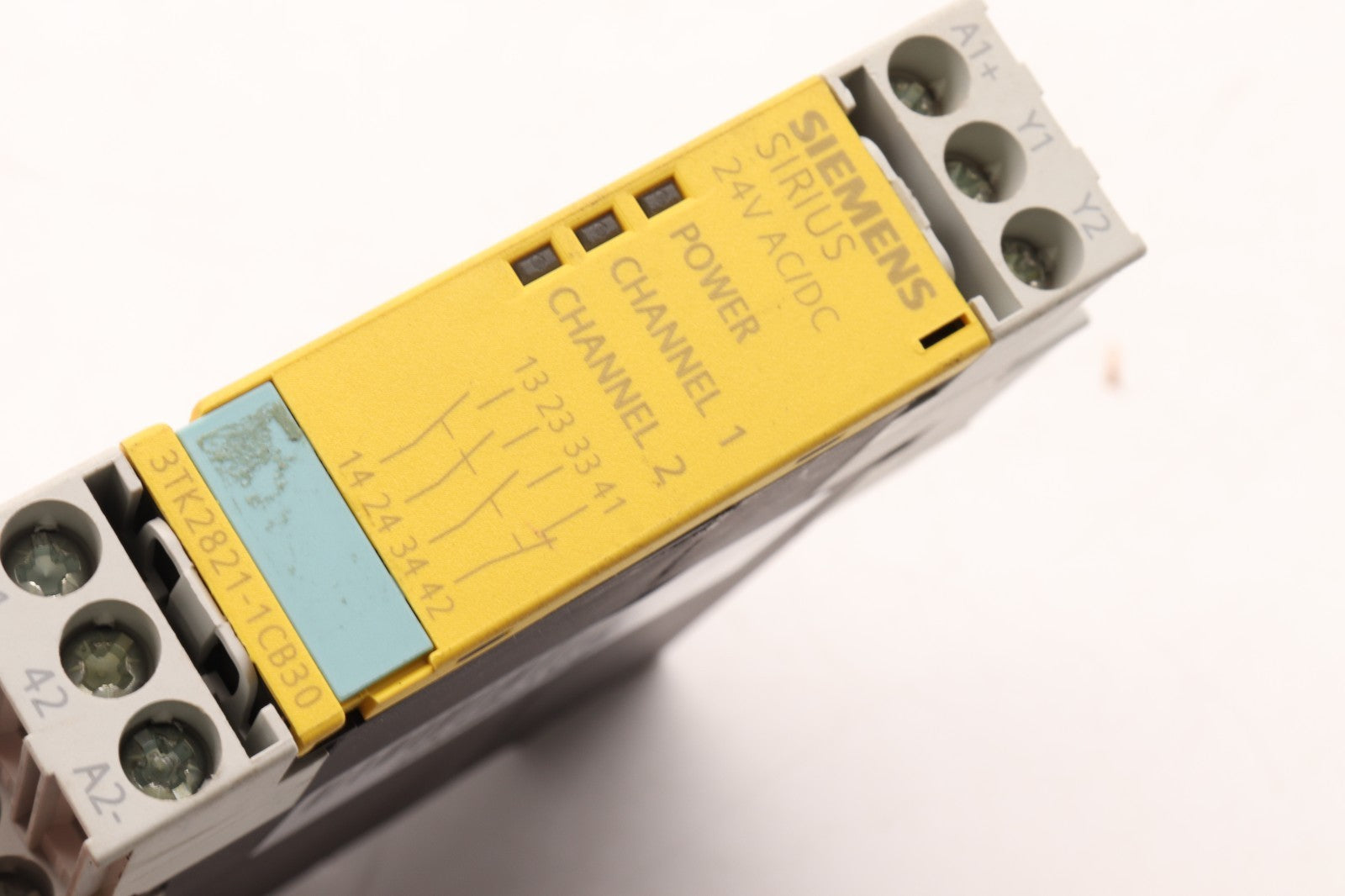 SIEMENS	SIRIUS 3ZX1012-0TK28-1CA1	3TK2821-1CB30