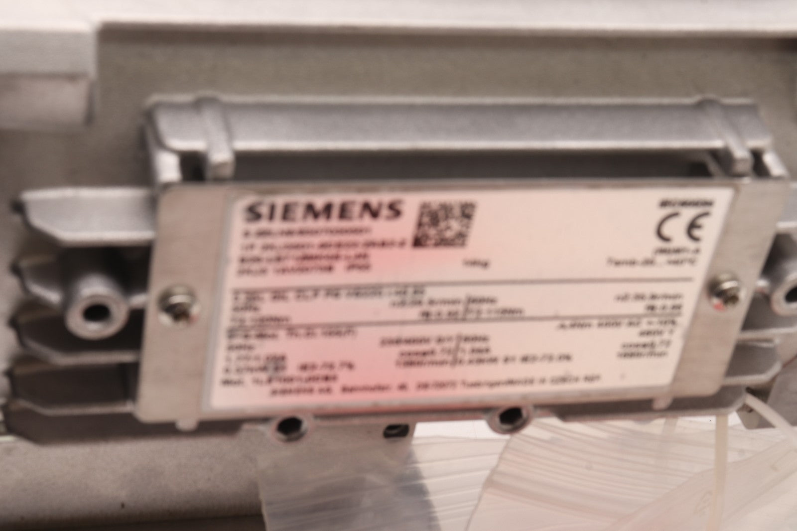 SIEMENS	2KJ3501-9CE22-2AB2-Z   	2KJ3 1AV2073B