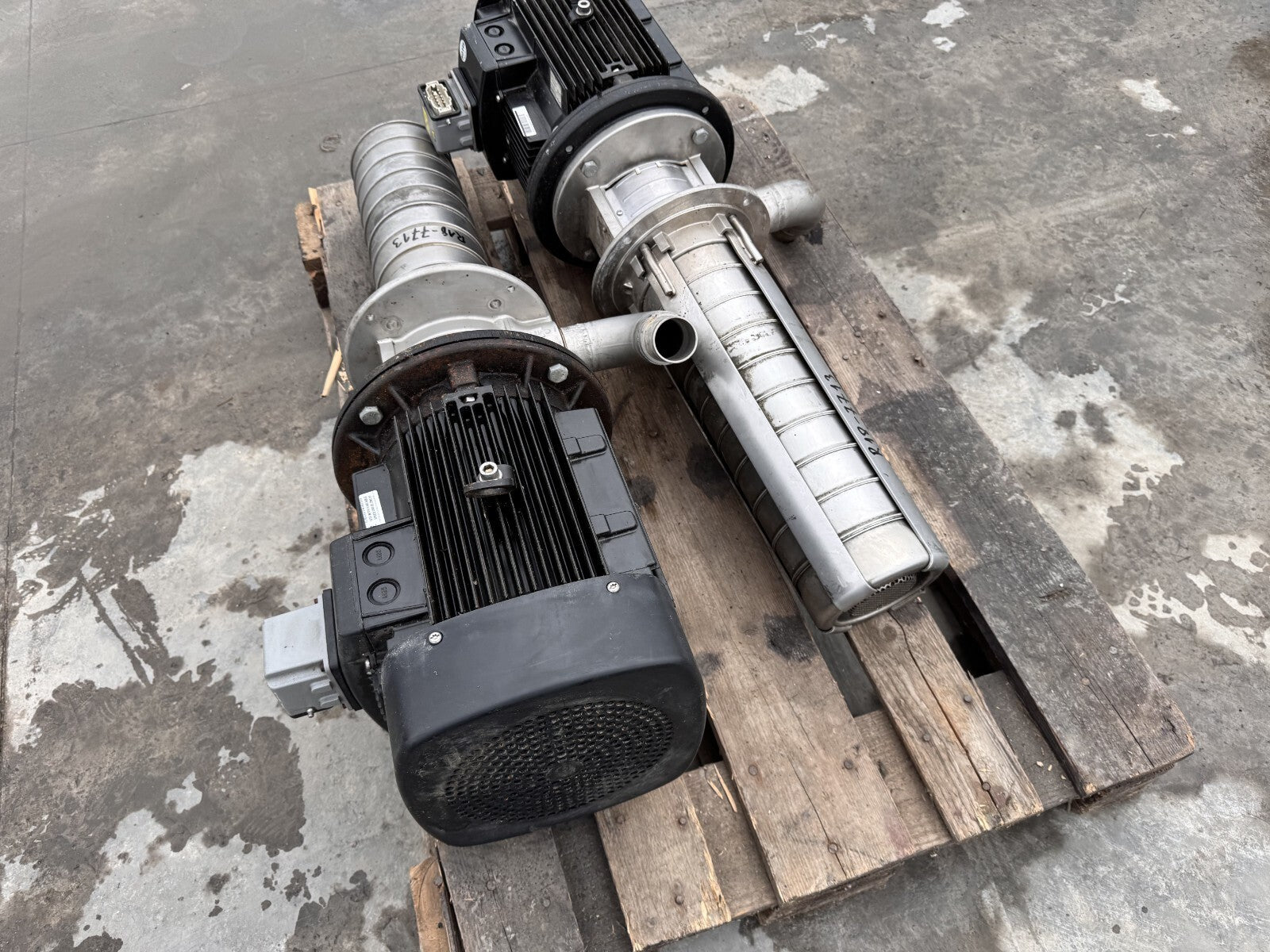 Grundfos	Mg132sb238ff265-f1	Mtr15-9/9 a-a-i-hqbv
