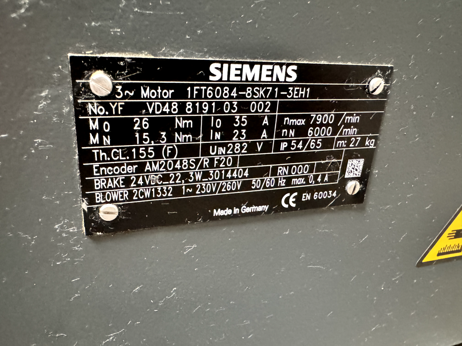 SIEMENS 3 PHASE MOTOR 1FT6084-8SK71-3EH1