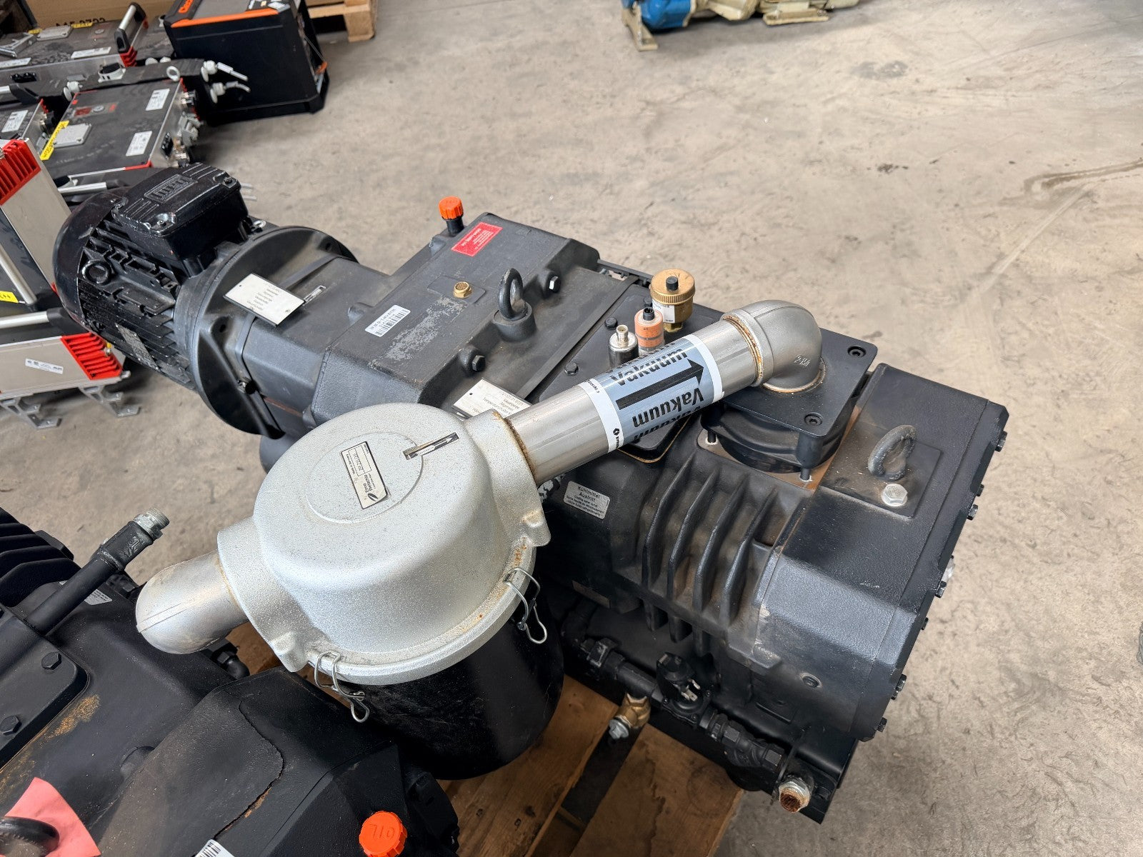 GARDNER-DENVER	VACUUM PUMP S-VSI 301 IV (01) (BROKEN BODY)	WEG SUPER PREMIUM ZS1
