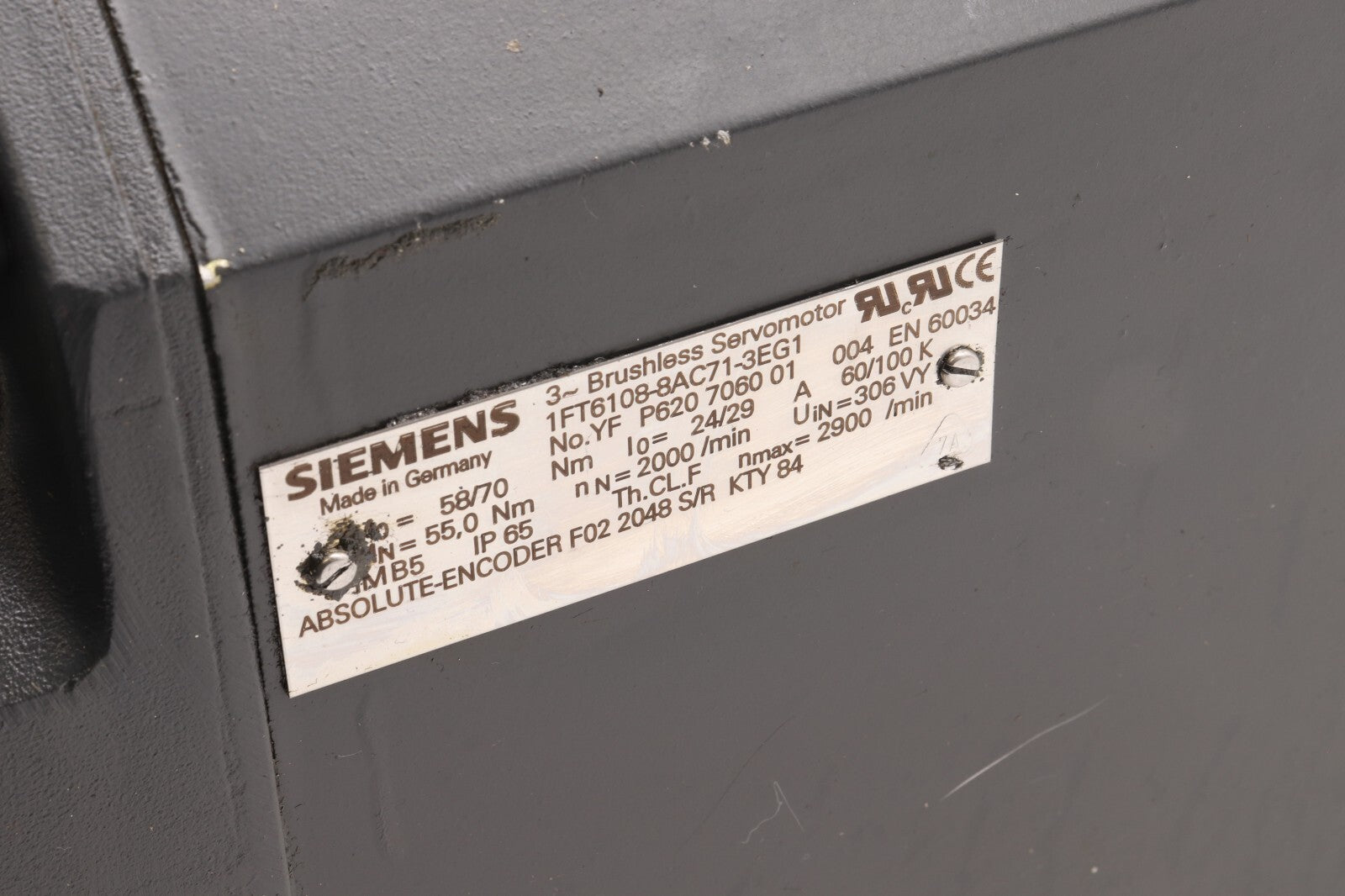 SIEMENS	3 PHASE BURSHLESS SERVOMOTOR	1FT6108-8AC71-3EG1