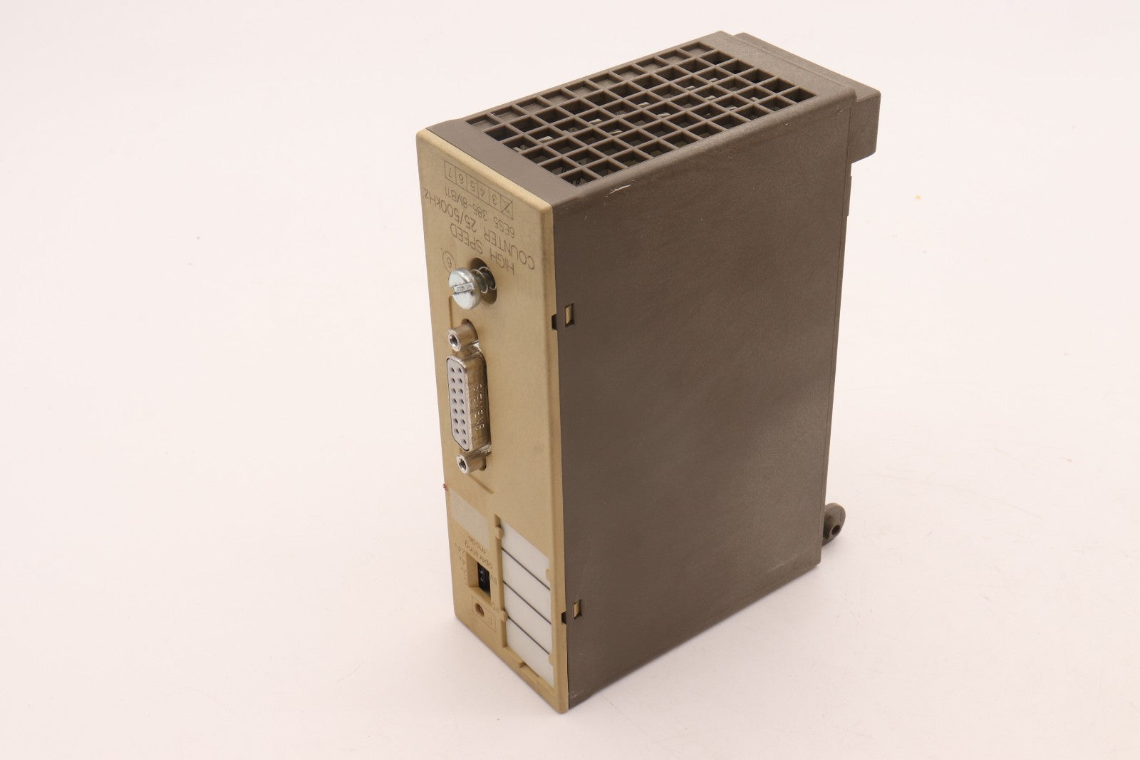 SIEMENS	6ES5385-8MB11