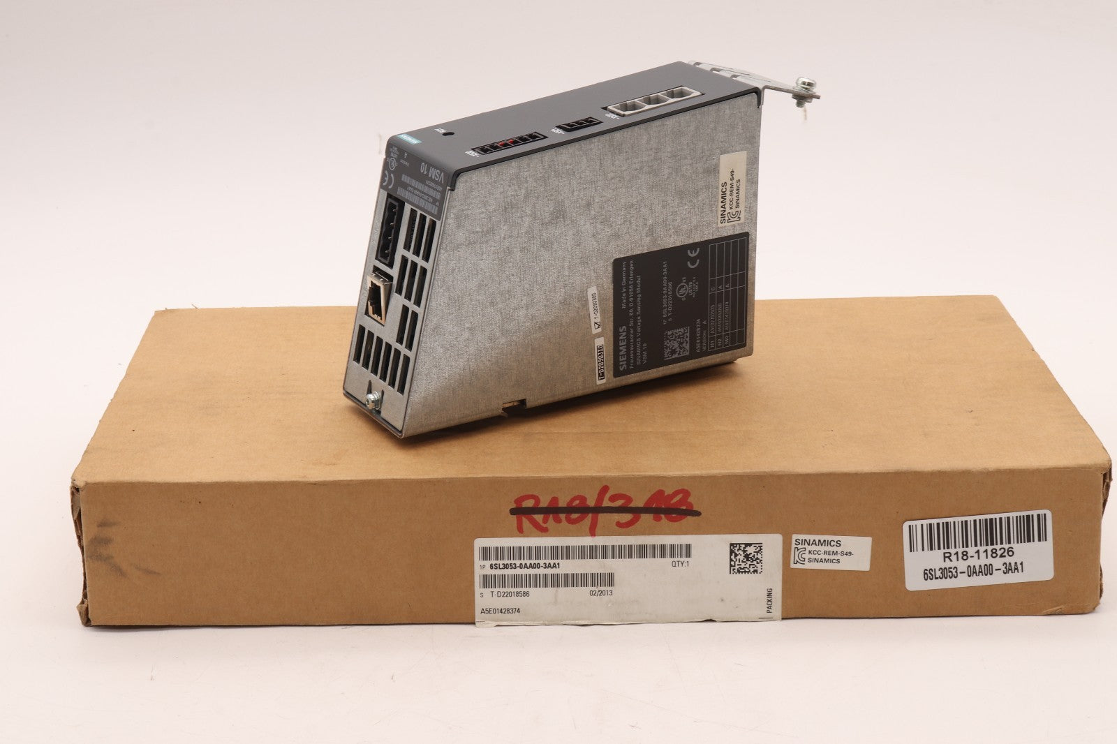 SIEMENS	SINAMICS VOLTAGE SENSING MODUL VSM 10	6SL3053-0AA00-3AA1