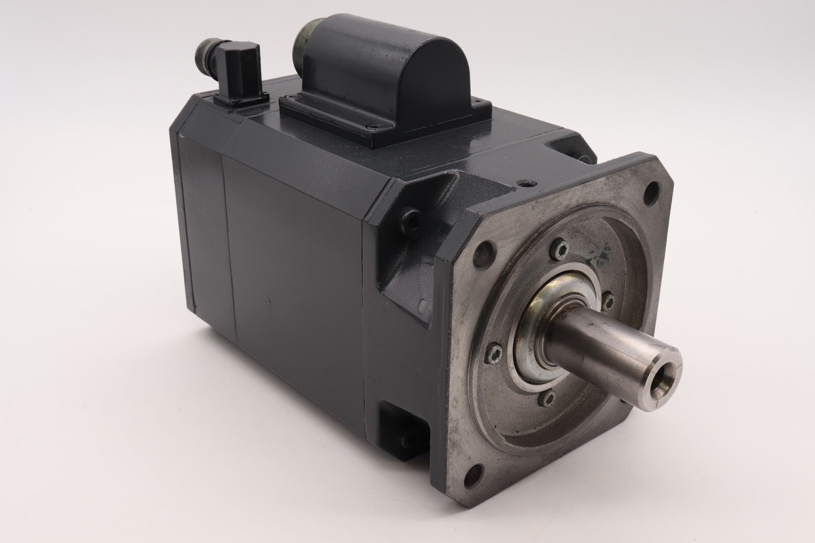 Siemens BRUSHLESS SERVO MOTOR 1FT6082-1AF71-3EG1