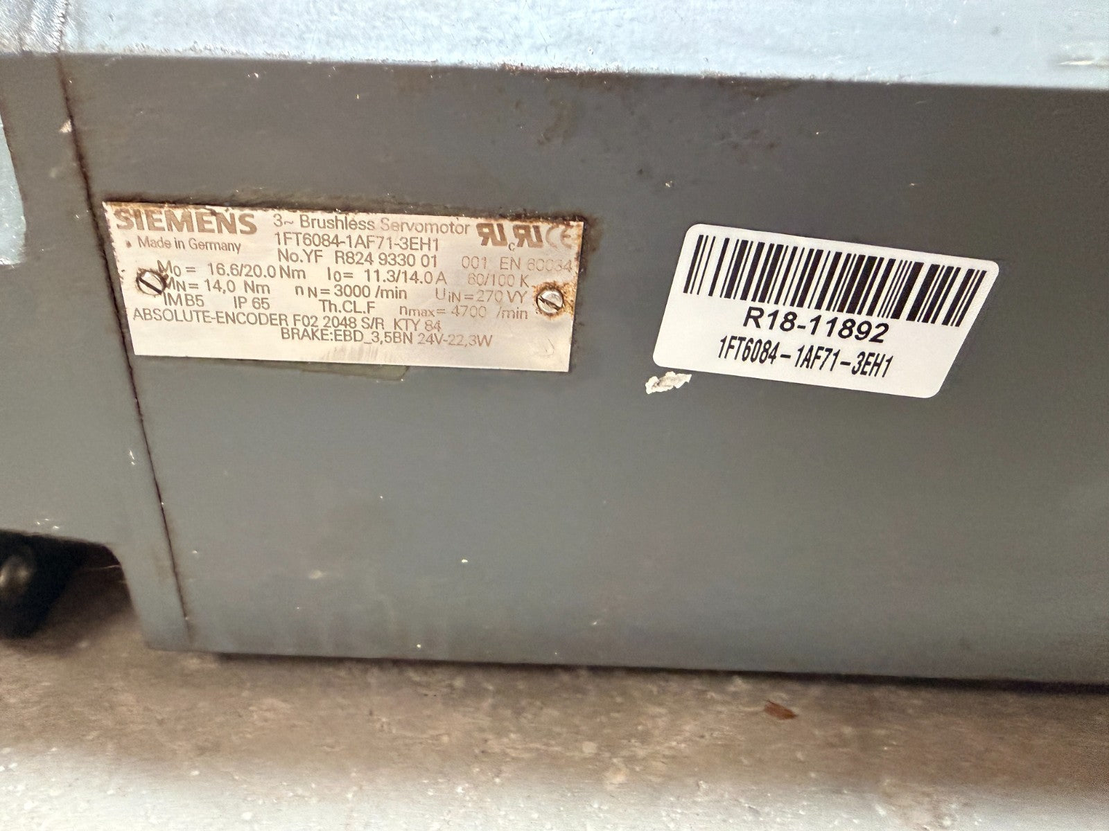 SIEMENS	3 PHASE BRUSHLESS SERVO MOTOR	1FT6084-1AF71-3EH1