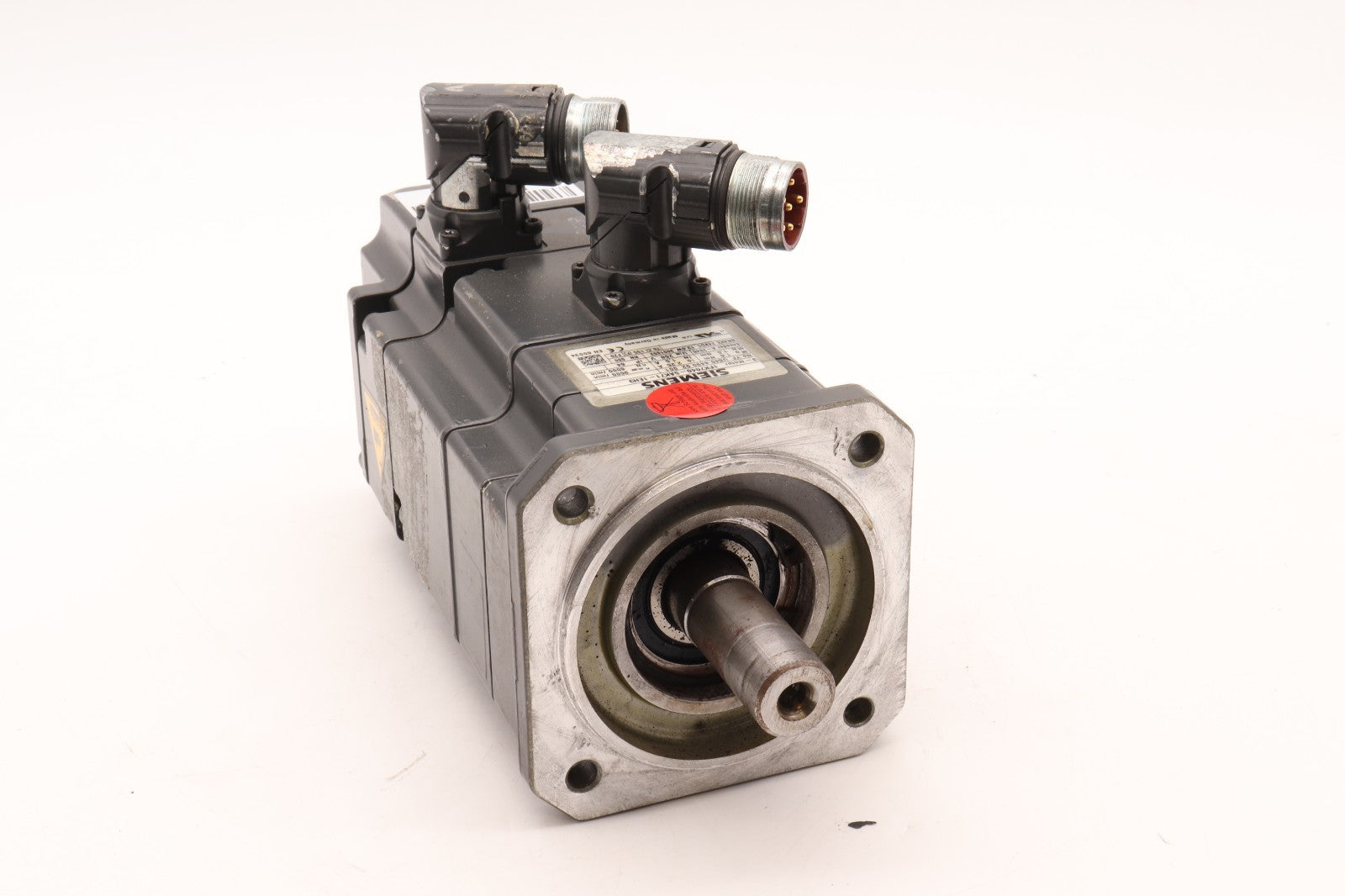 SIEMENS	1FK7040-5AK71-1EH3  3 PHASE MOTOR