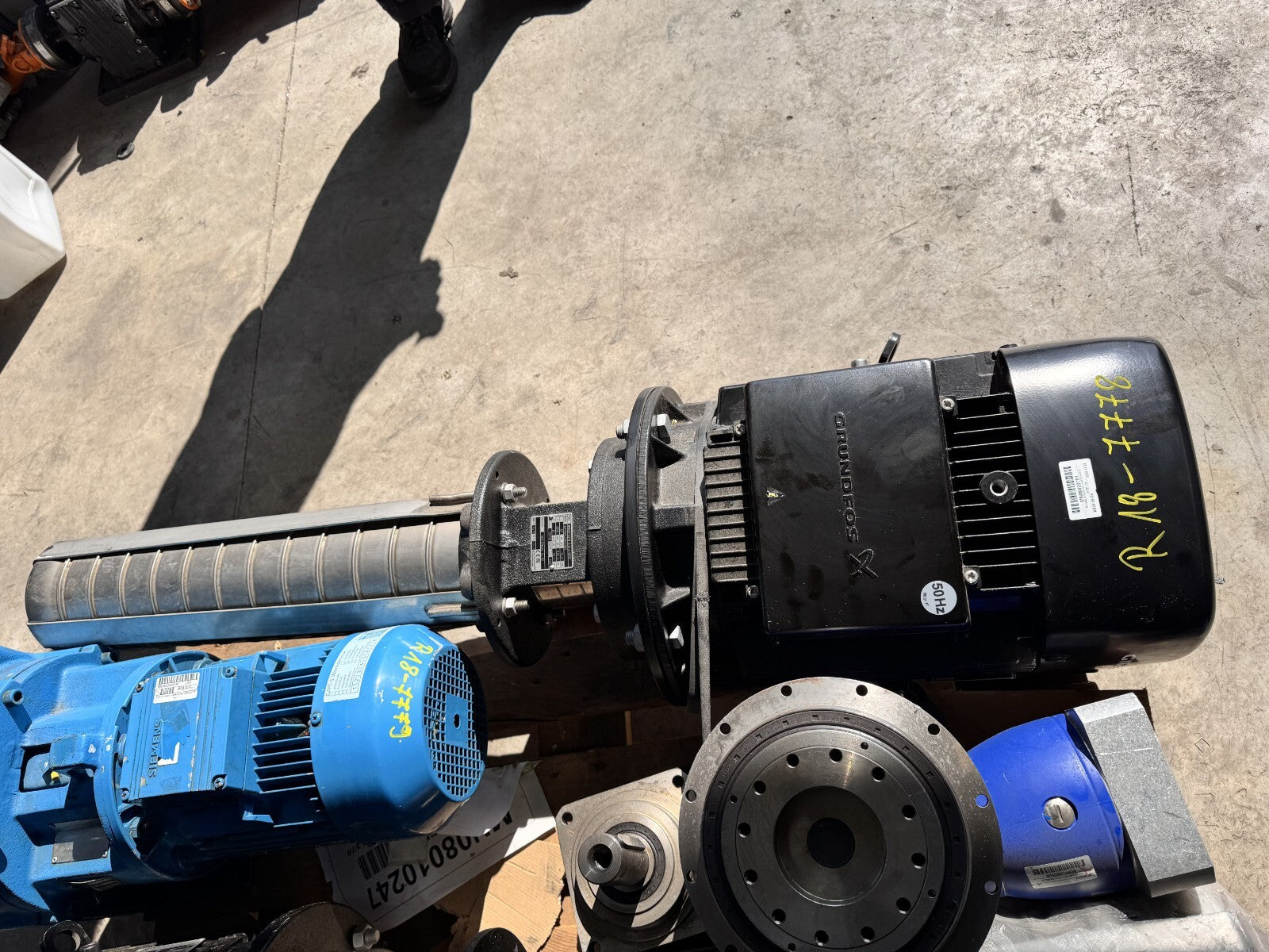 Grumdfos	Mg160mb2-42ff300-f1