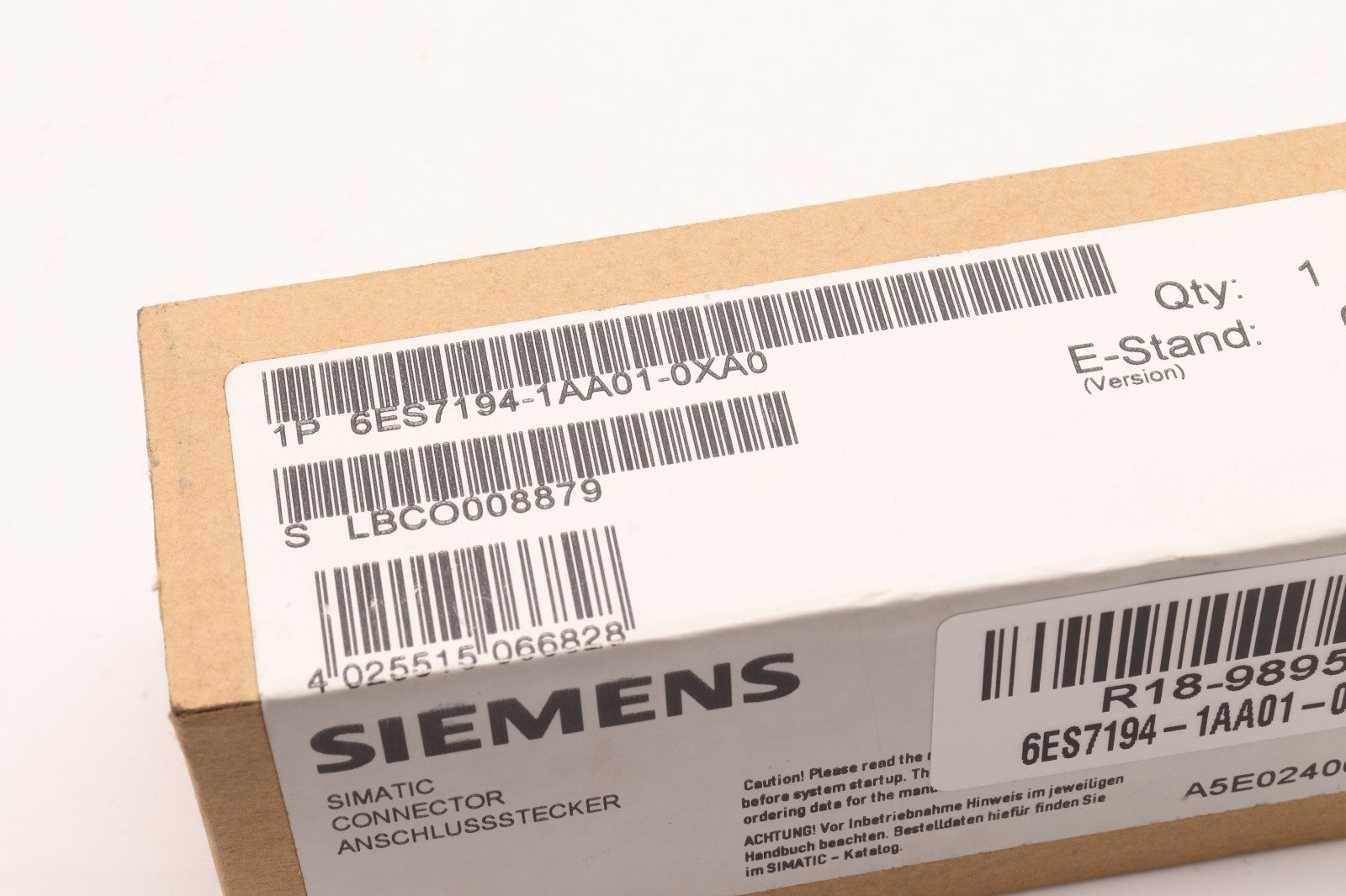 SIEMENS  SIMATIC CONNECTOR	6ES7194-1AA01-0XA0