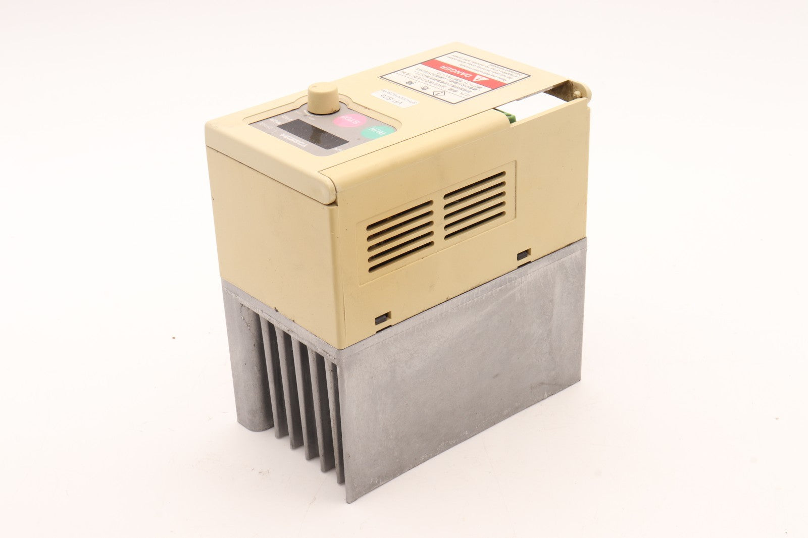 TOSHIBA	VFS7E-2007PY-A4	TRANSISTOR INVERTER