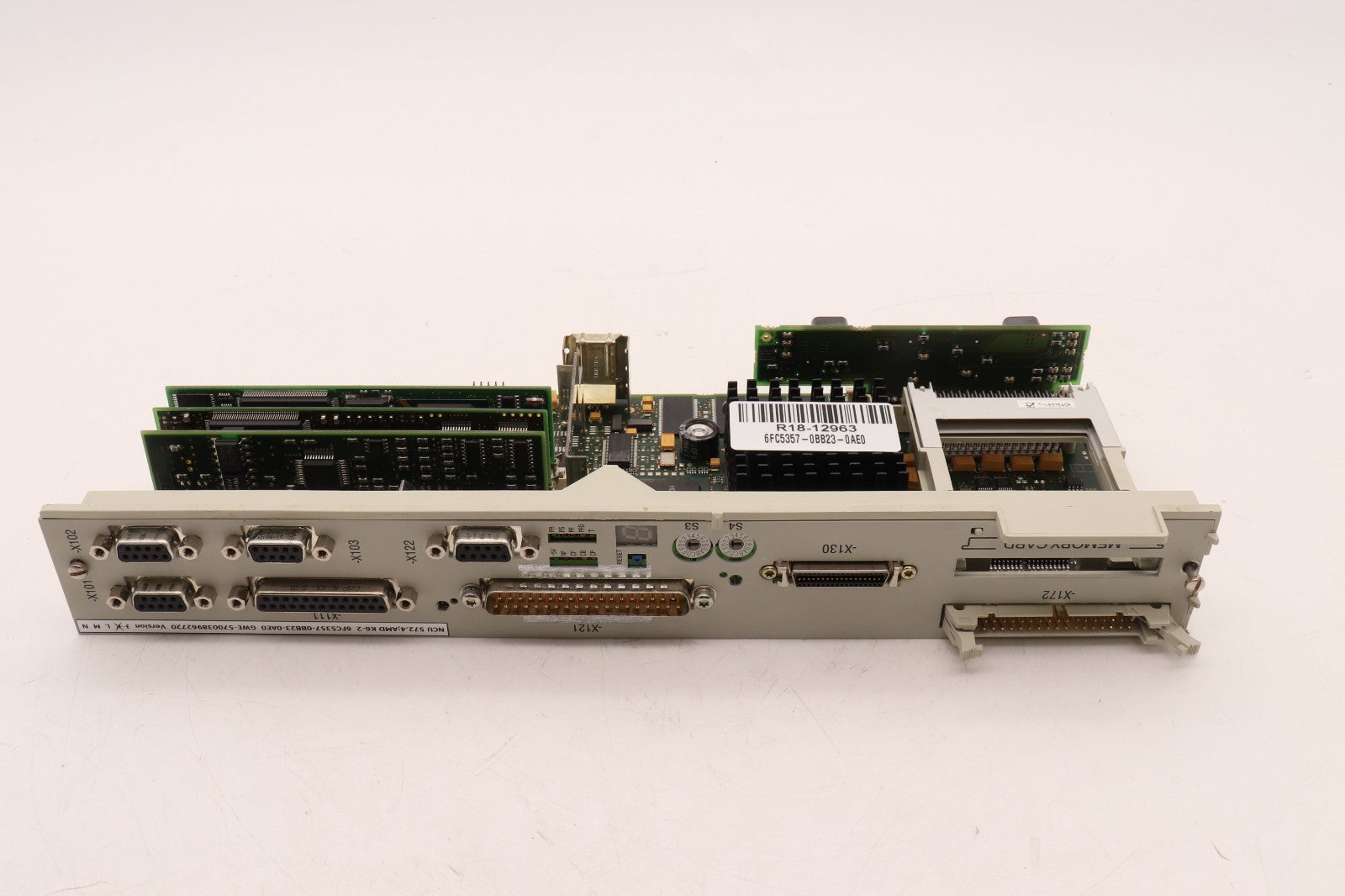 SIEMENS	SINUMERIK 840D/DE NCU 572.4 AMD K 6-2	6FC5357-0BB23-0AE0