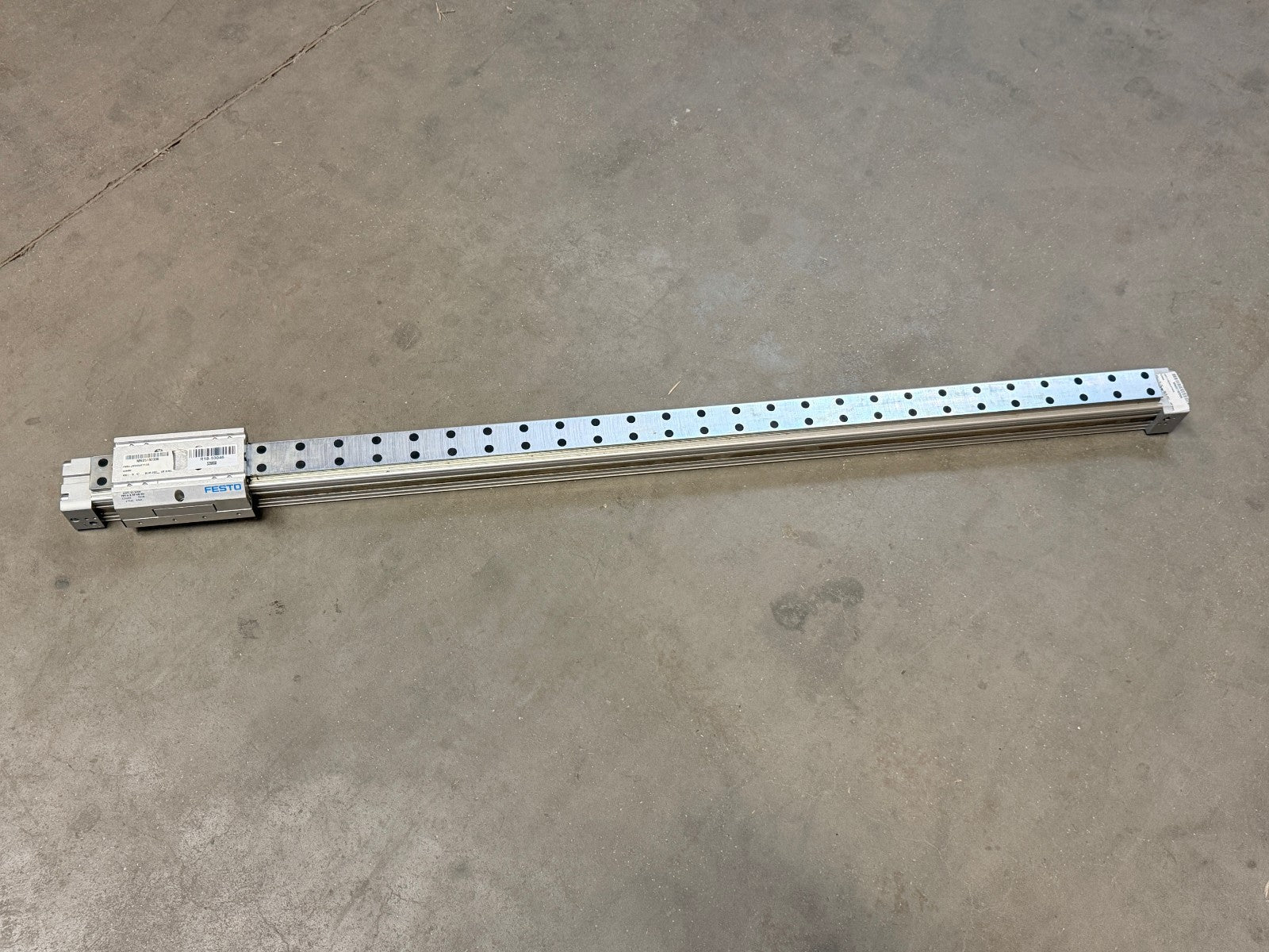 FESTO	DGPL-32-1000-PPV-A-B-KF-GK-SH	526660