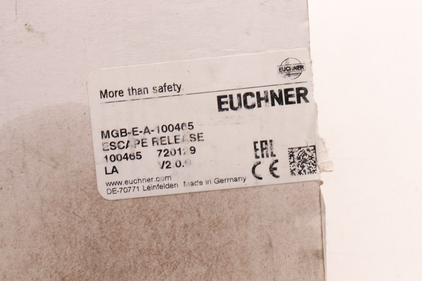 EUCHNER	MGB-E-A-100465	ESCAPE RELEASE