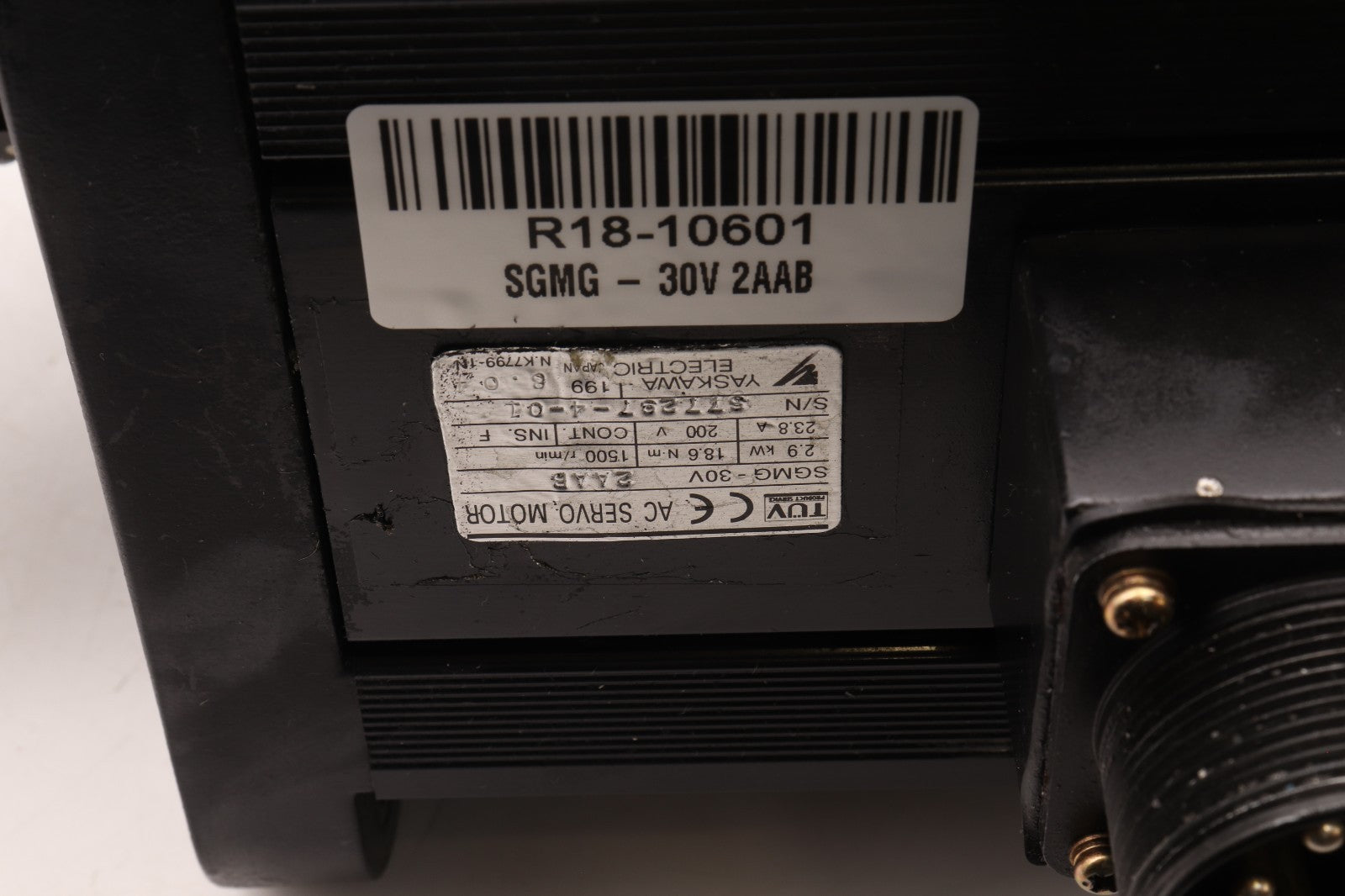 YASKAWA	SERVO MOTOR	SGMG - 30V 2AAB