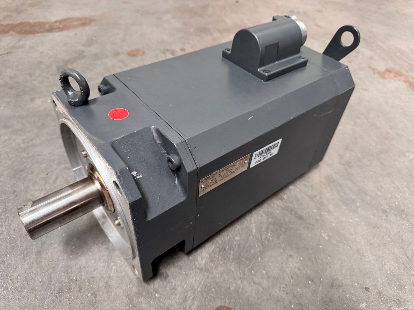 SIEMENS	3 PHASE BRUSHLESS SERVOMOTOR	1FT6105-8AF71-3EG1