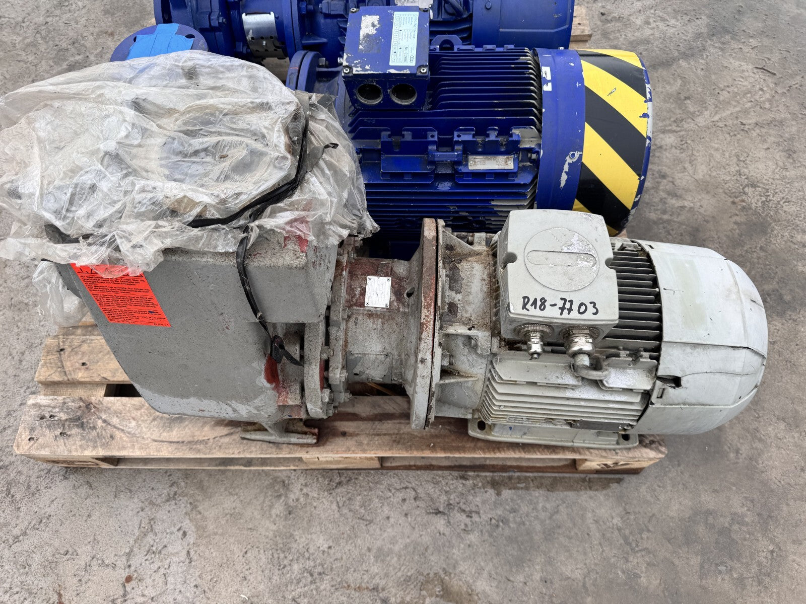 Ksb	3 phase motor ksb etaprime gbn100-240	1PC30381DA434C A5