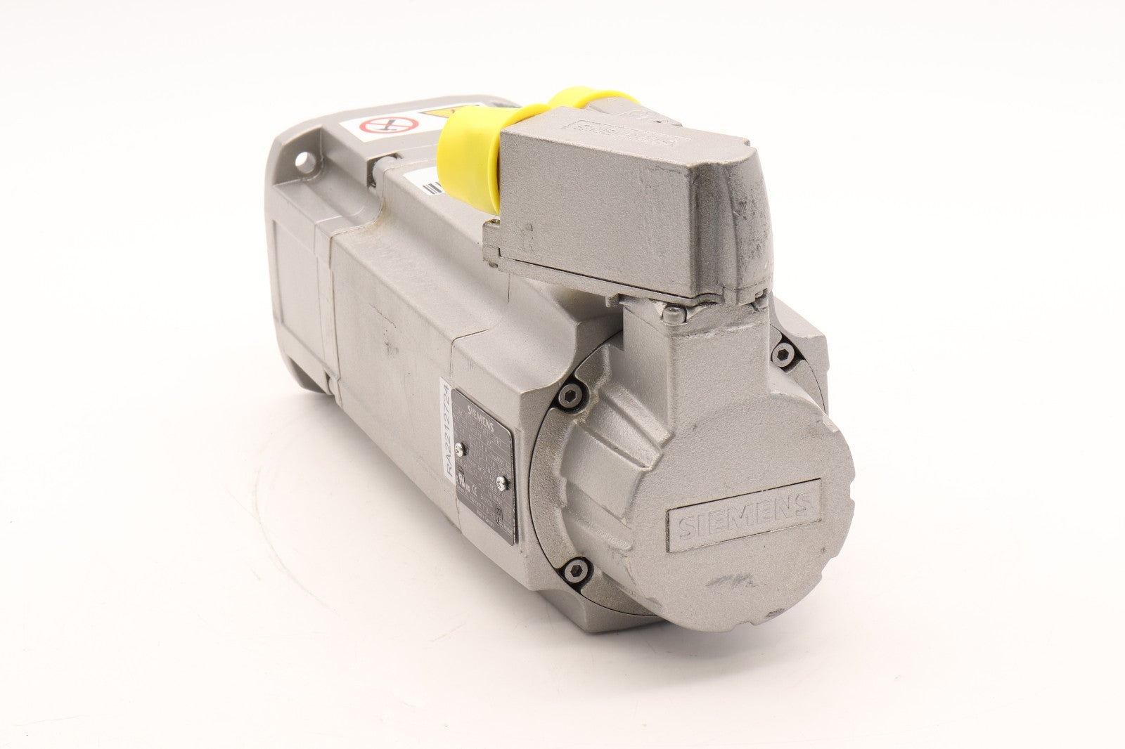 SIEMENS	1FT7044-1AF71-1FH1	3 PHASE MOTOR