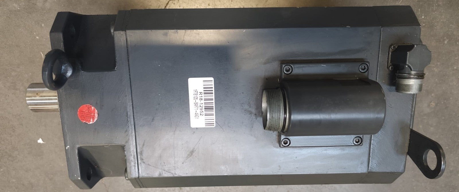 SIEMENS	3 BRUSHLESS SERVOMOTOR	1FT6105-8AF71-4AG1