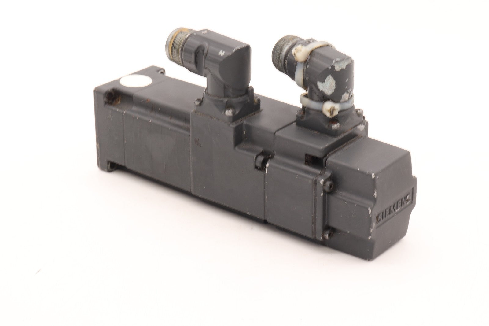 SIEMENS 3 PHASE MOTOR  1FK7022-5AK71-1HH8