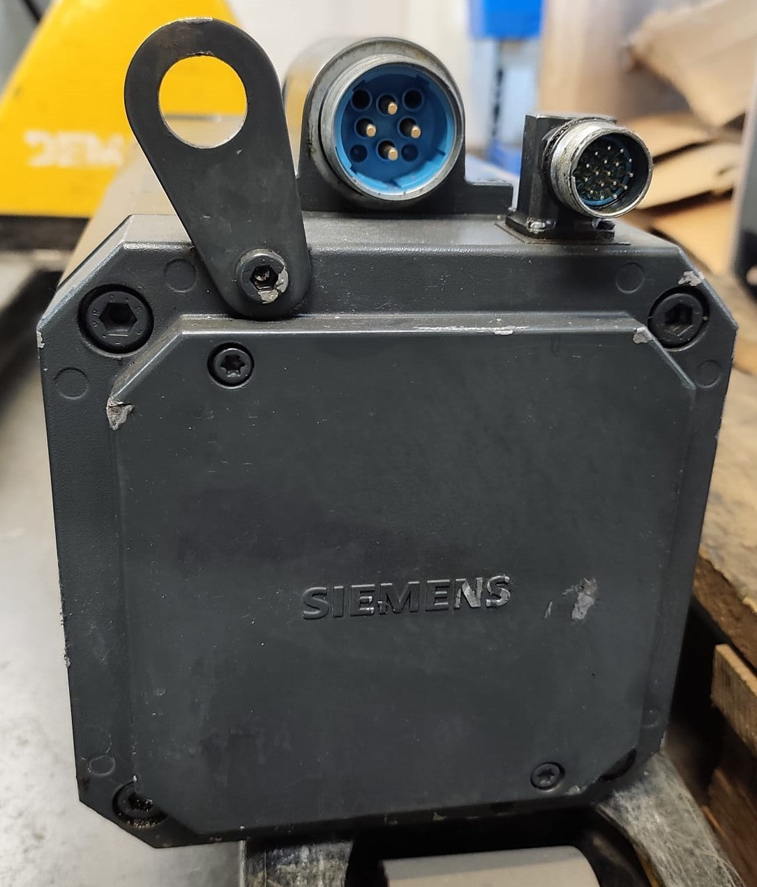 SIEMENS	3 PHASE MOTOR	1FT6108-8AC71-3EG1