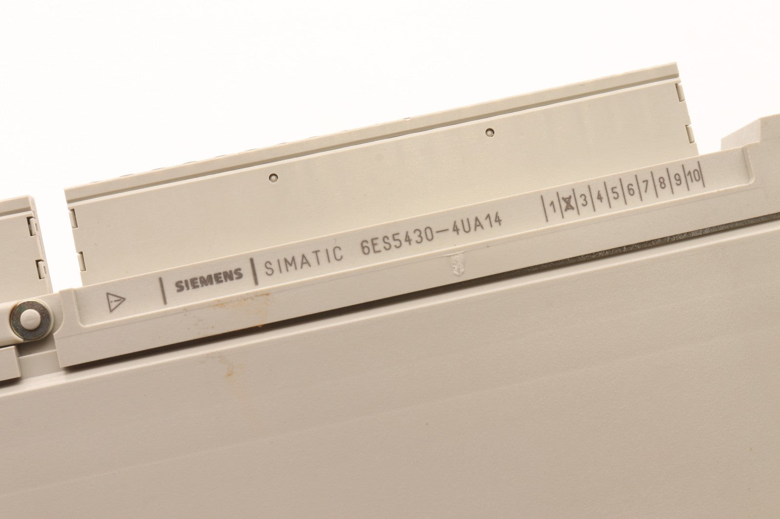 SIEMENS	6ES5430-4UA14