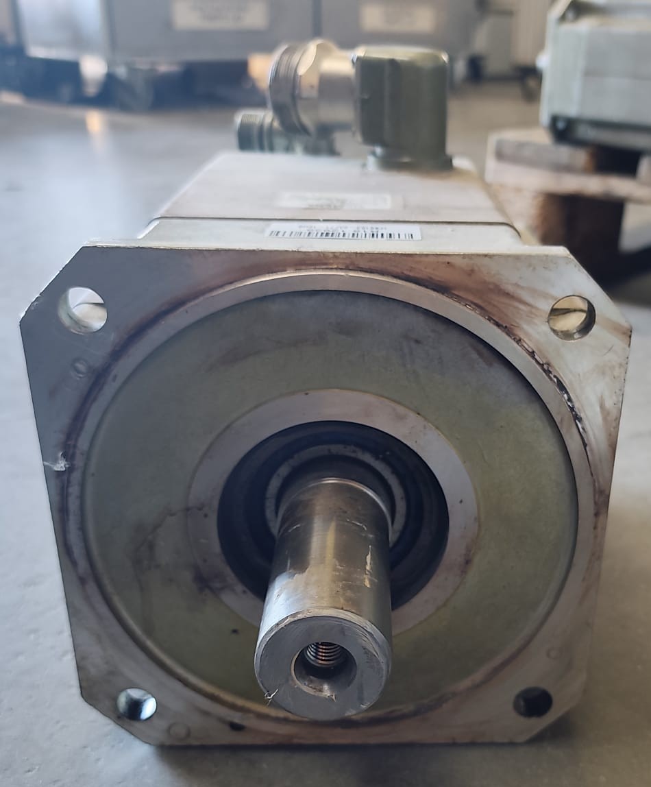 SIEMENS	3 PHASE MOTOR 	1FK6103-8AF71-1EH0