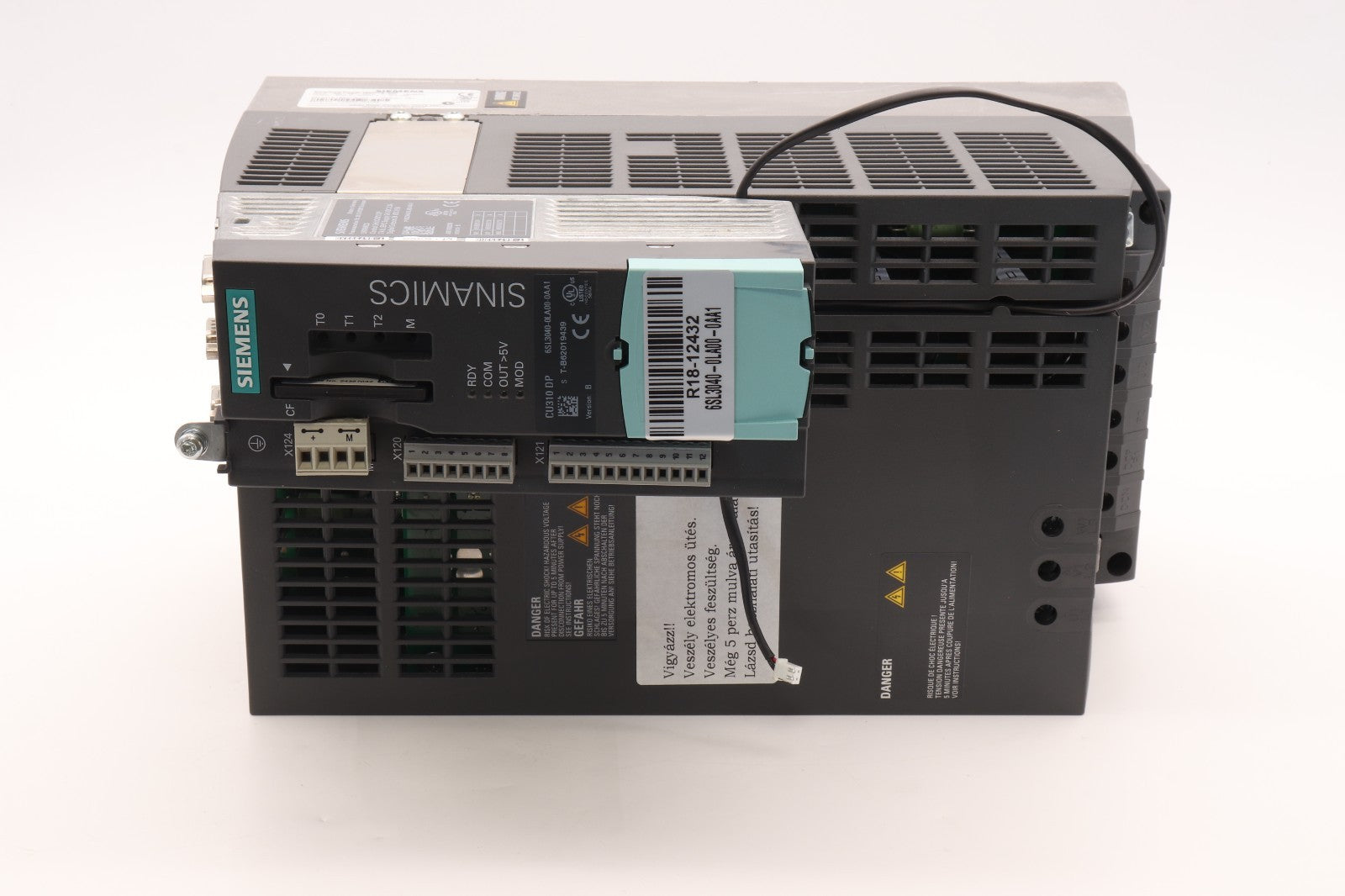 SIEMENS	SINAMICS  6SL3040-0LA00-0AA1	POWER MODULE 340 6SL3210-1SE21-8AA0