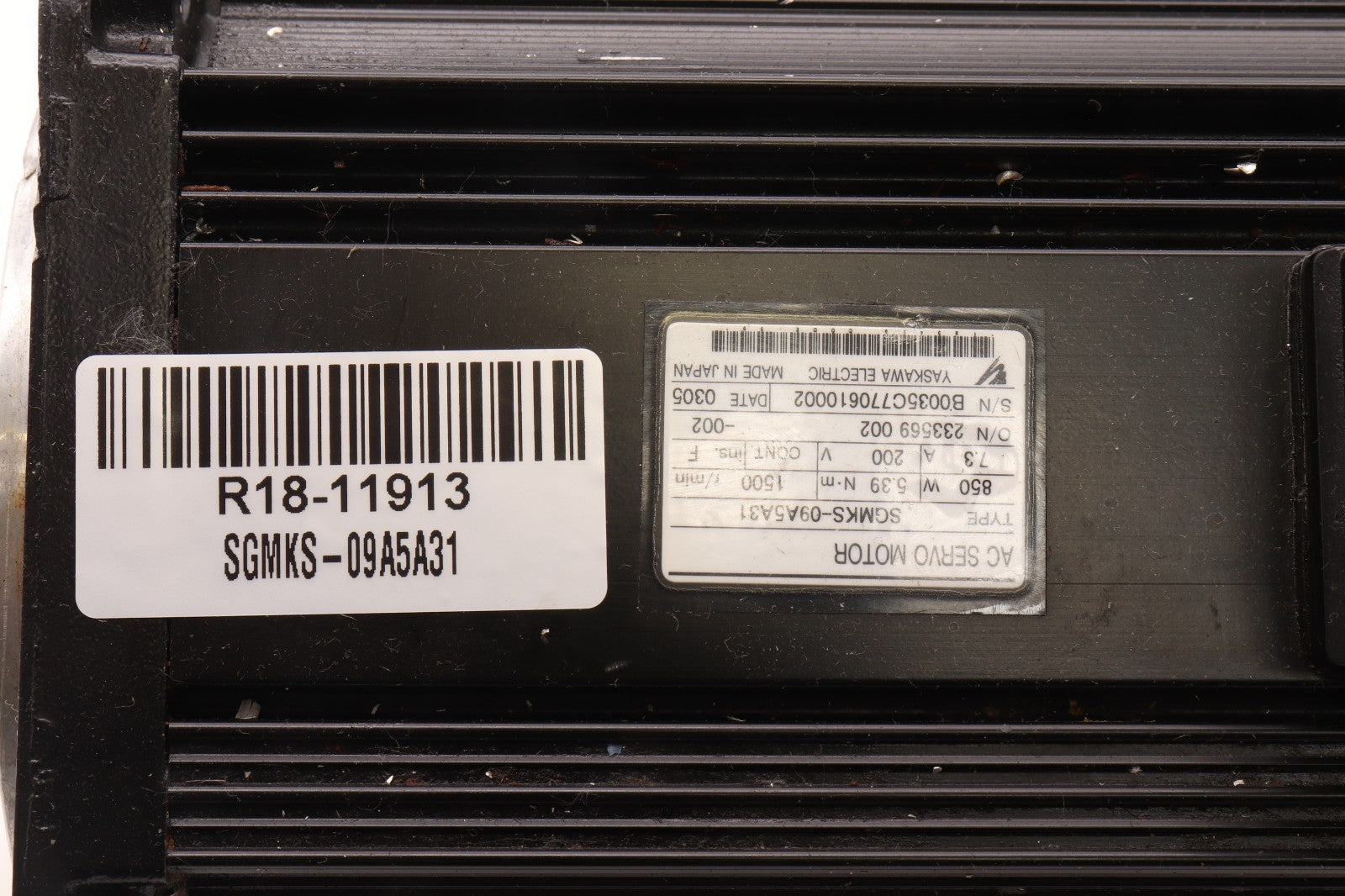 YASKAWA	AC SERVO MOTOR 	SGMKS-09A5A31