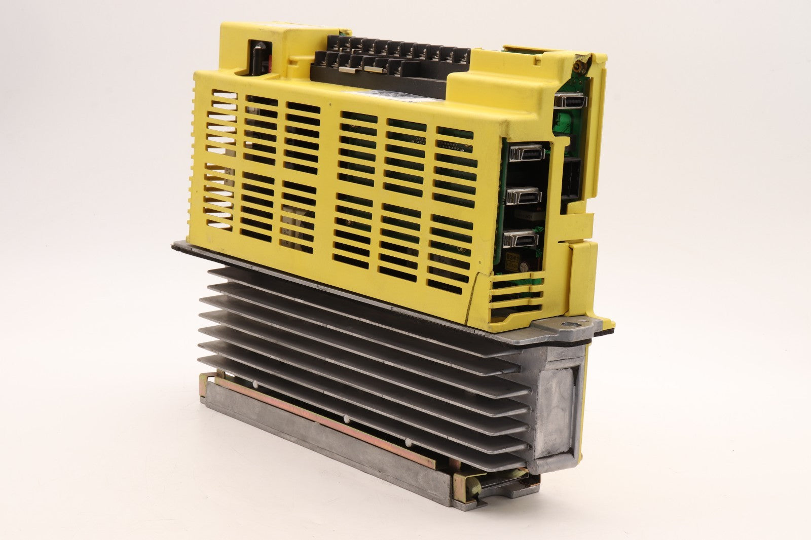FANUC	  SERVO AMPLIFIER UNIT (BROKEN HAUSE)	A06B-6089-H105