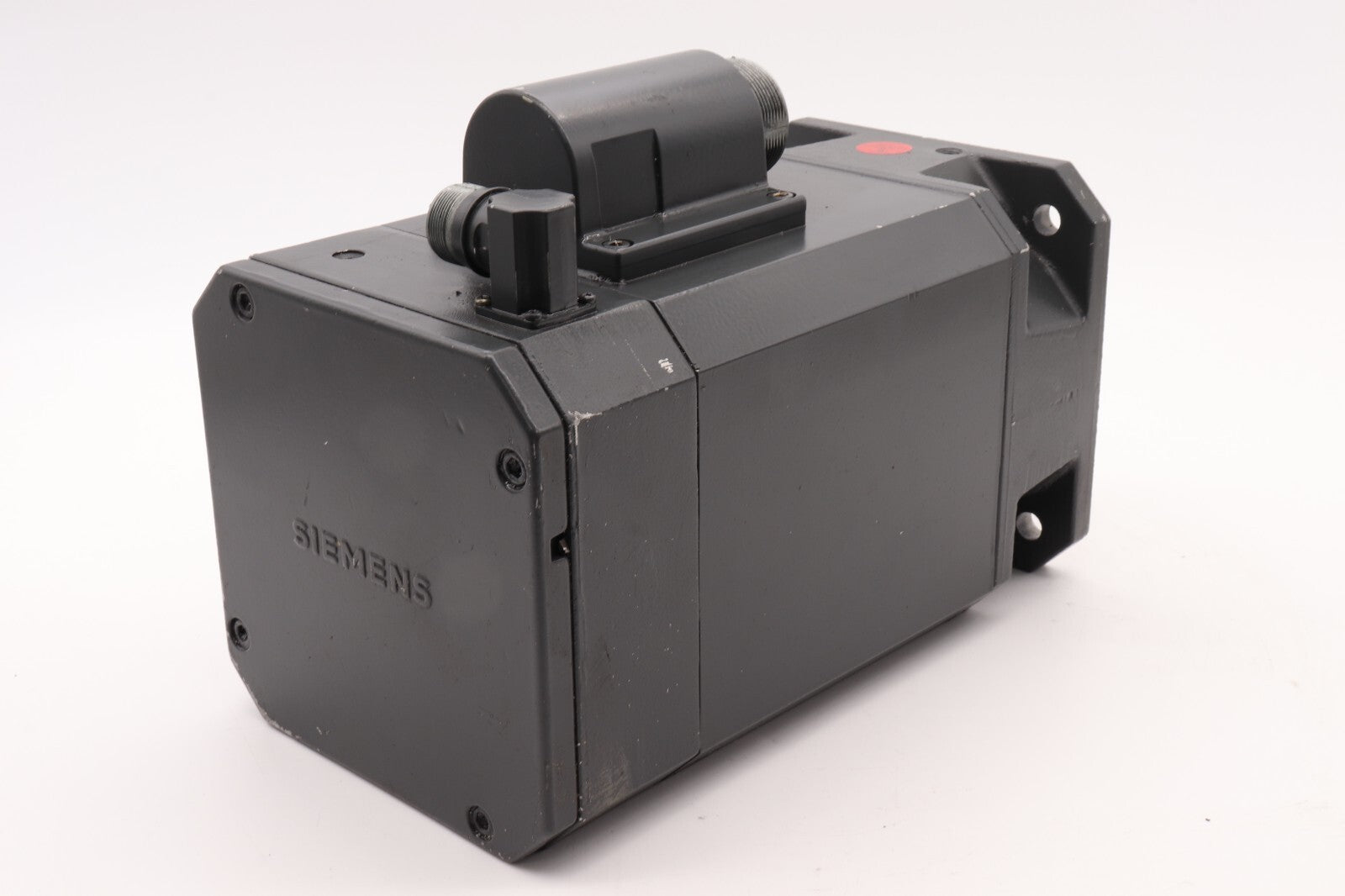 SIEMENS 3 PHASE MOTOR 1FT6082-1AF71-3AH1