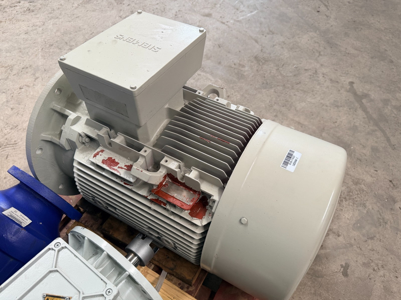 SIEMENS		1LA52204AA61-Z