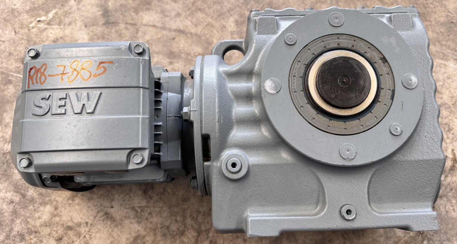 SEW-EURODRIVE	SA67 DRS71S4	01.7660415301.0001.18