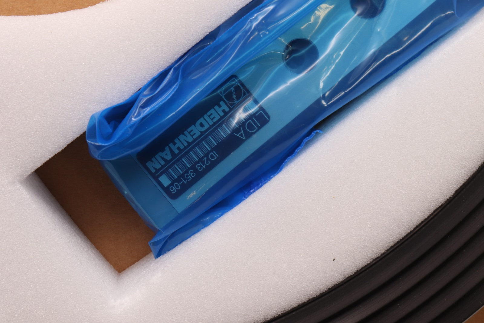 HEIDENHAIN LIDA 475 ID213 351-06	LIDA 405 ML 2640MM 352 705-31