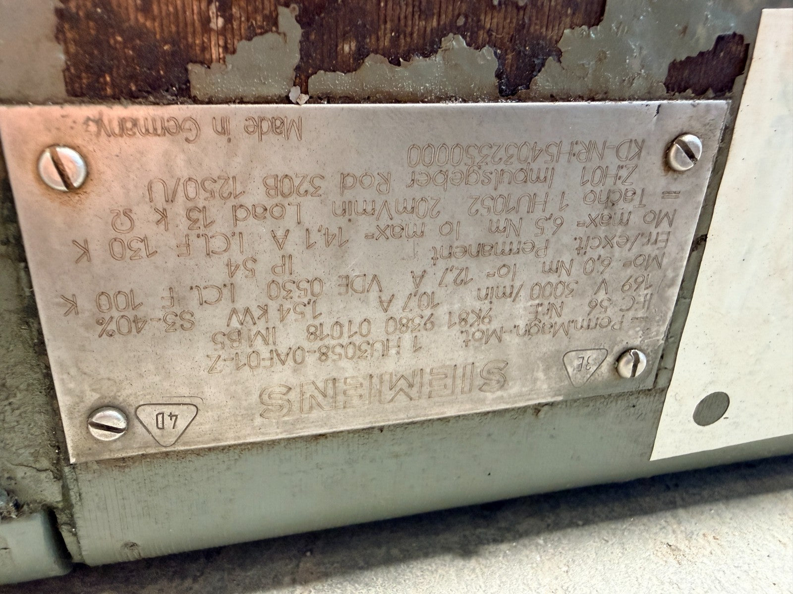 SIEMENS	1 HU3058-0AF01-Z