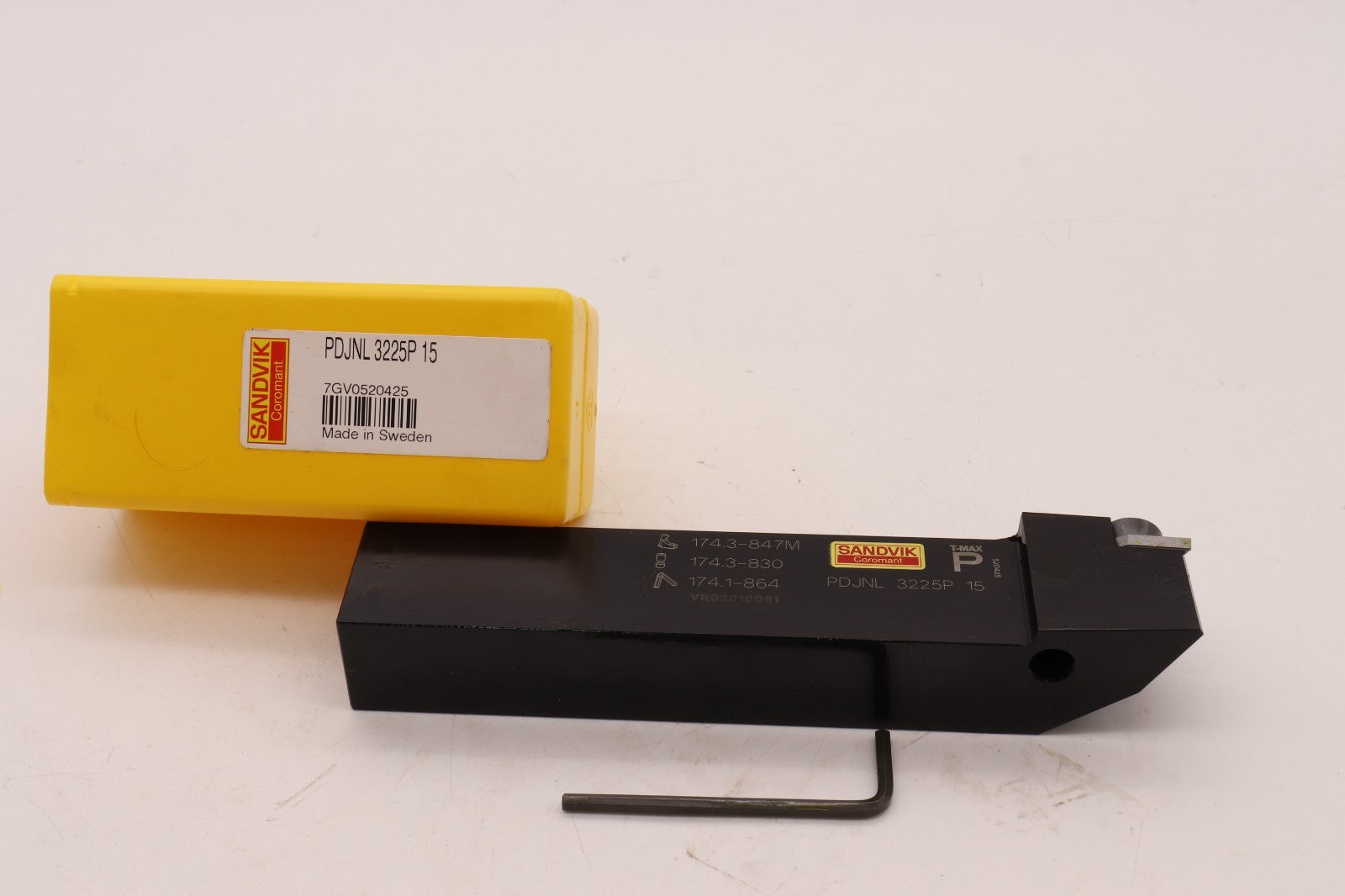 SANDVIK COROMAT	LEFT HAND EXTERNAL TURNING TOOLHOLDER	PDJNL 3225P 15 32X25