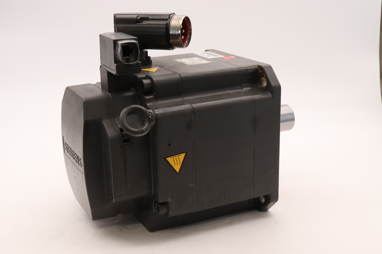 SIEMENS	3 PHASE MOTOR	1FK7101-5AF71-1FG3