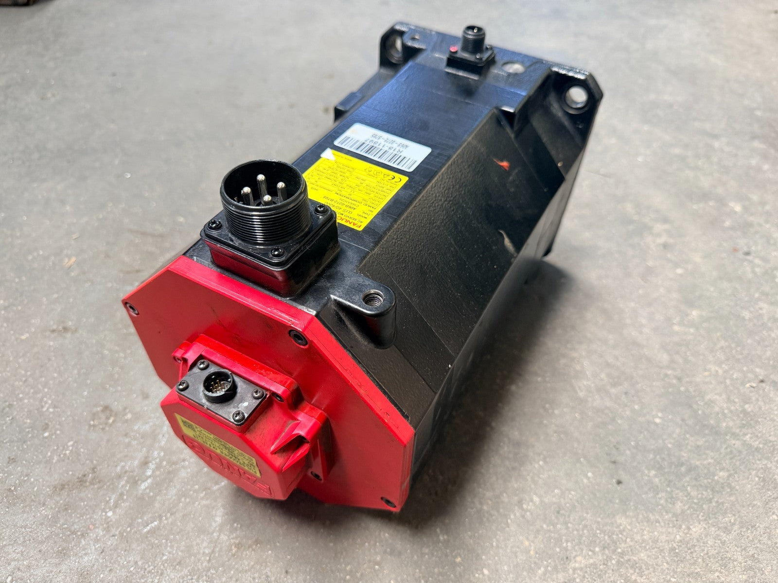 FANUC	 AC SERVO MOTOR AIS 40/4000	A06B-0272-B705