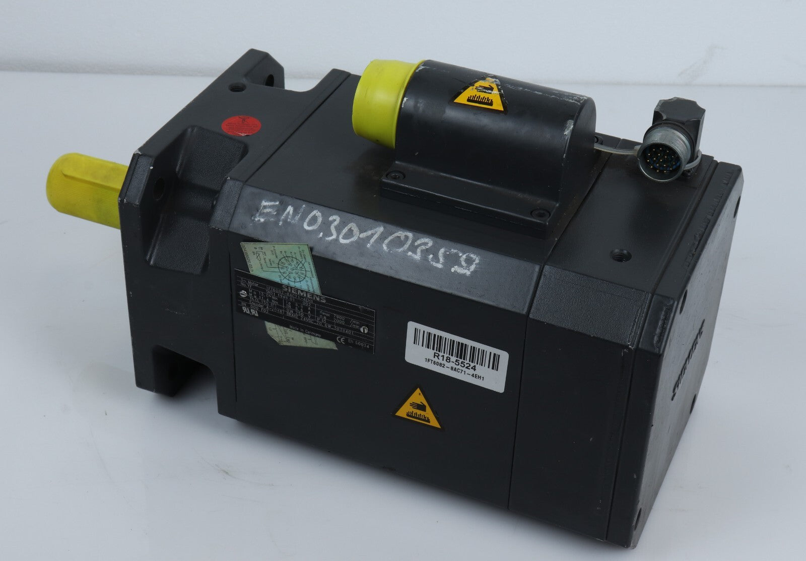 SIEMENS 3 PHASE MOTOR 1FT6082-8AC71-4EH1
