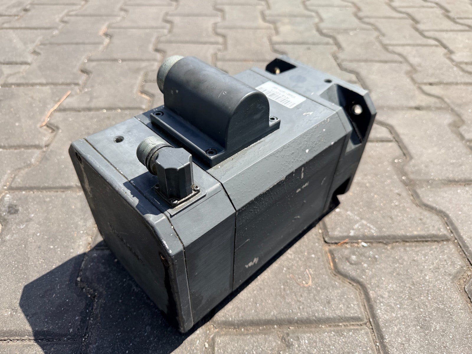 SIEMENS	1FT6082-1AF71-1EH1