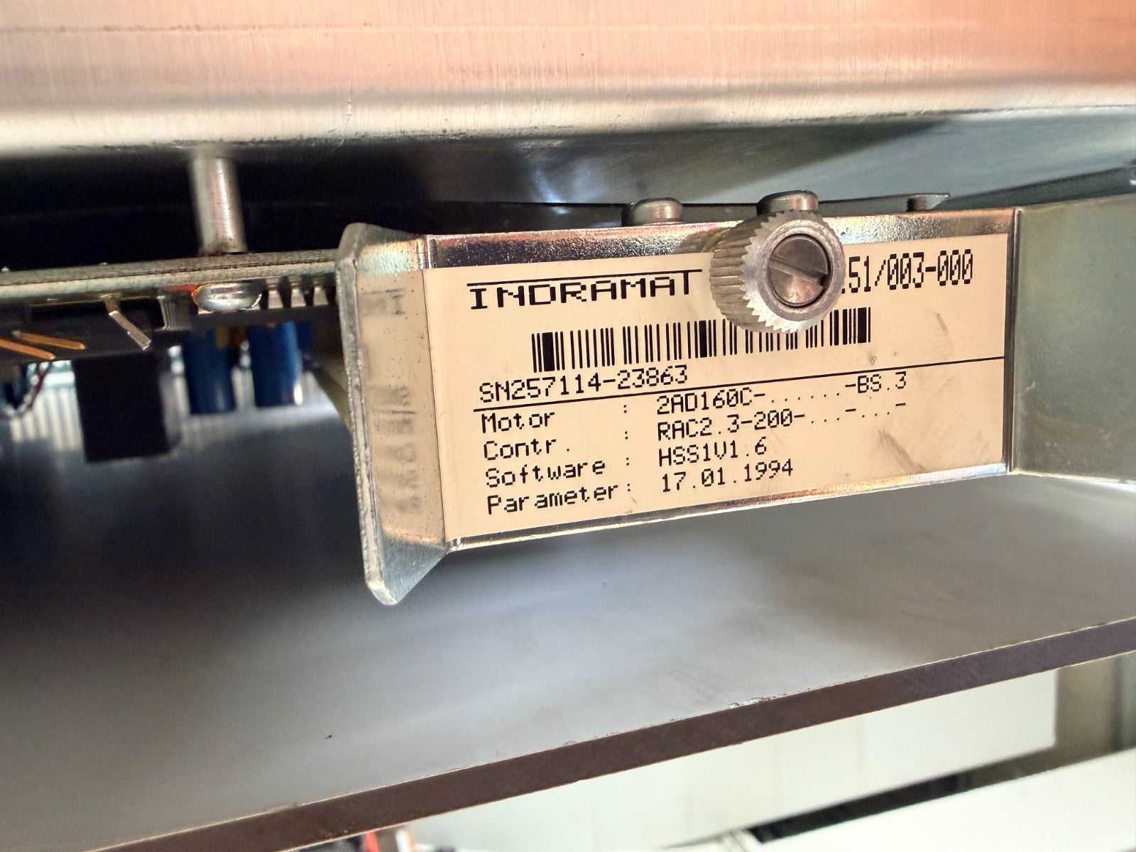 INDRAMAT	AC MAIN SPINDLE DRIVE	RAC 2.3-200-380-A 00-W1