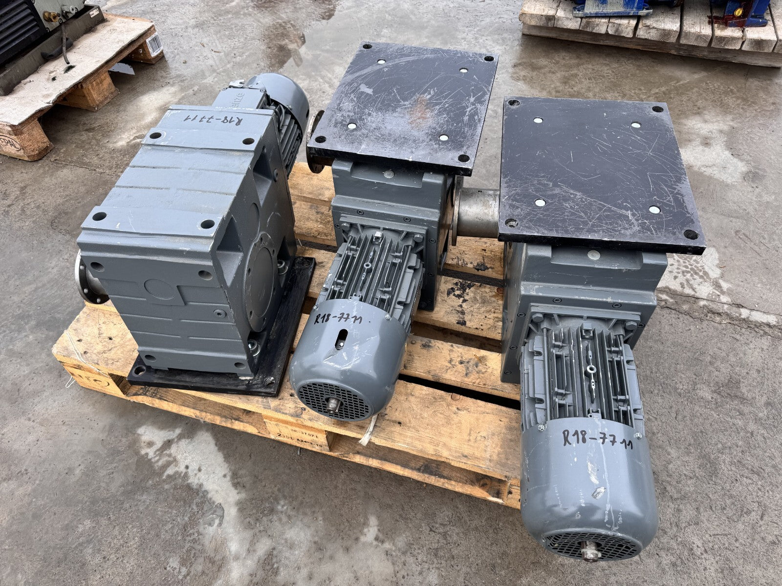 Lenze	Gks09-3M vbr 100c12
