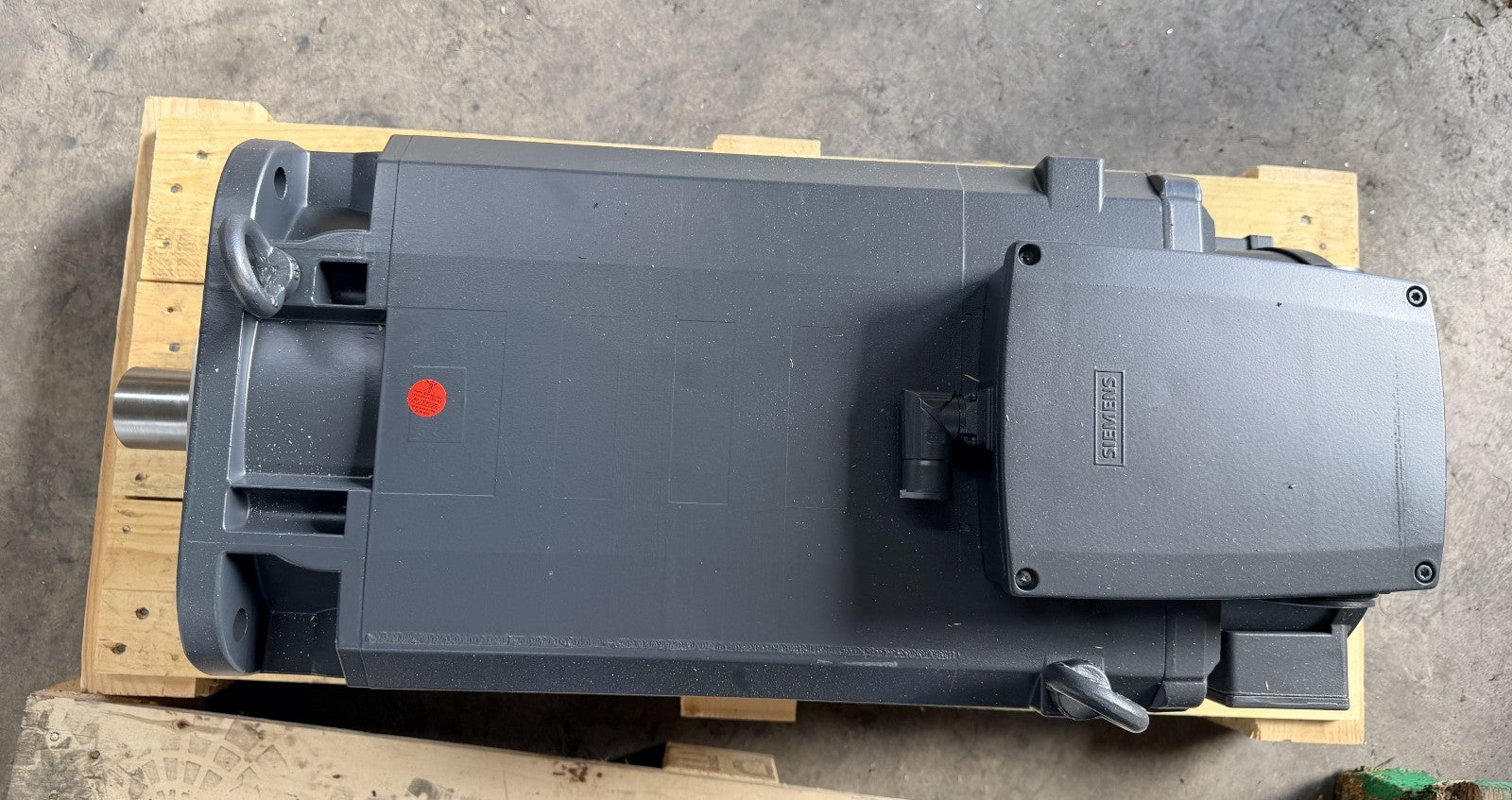 SIEMENS	SIMOTICS 3 PHASE MOTOR	1PH8165-1MF03-0CA1