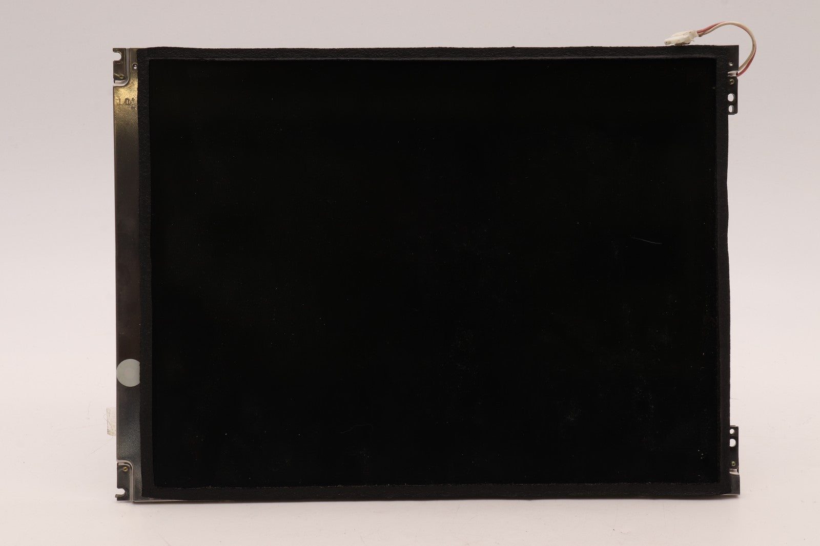 SHARP	  LQ121S1DG11