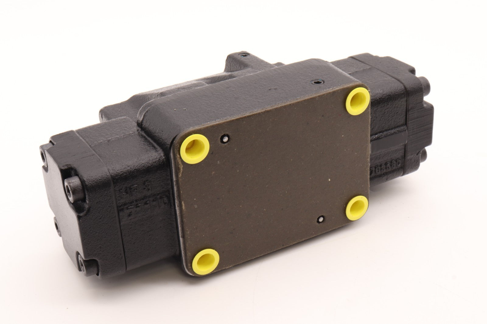 PARKER	D49V 11 C 4 N 70