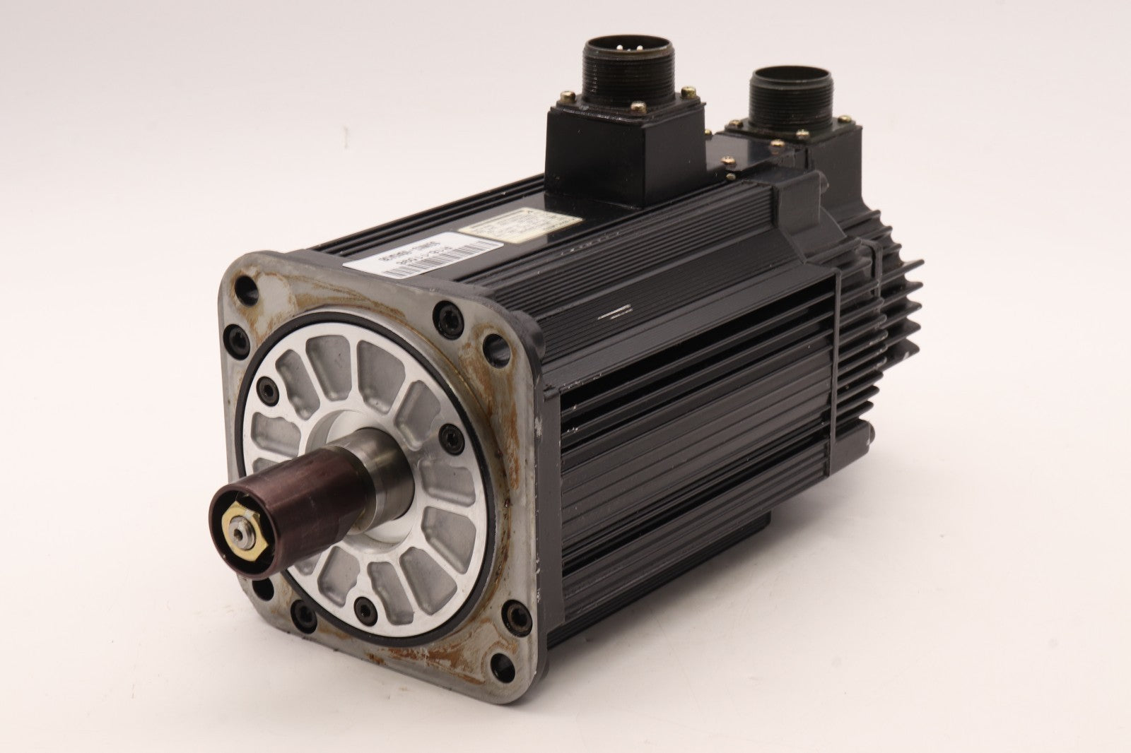 YASKAWA	SERVO MOTOR SGMKS-09A5A3B	AC   SERVO MOTOR