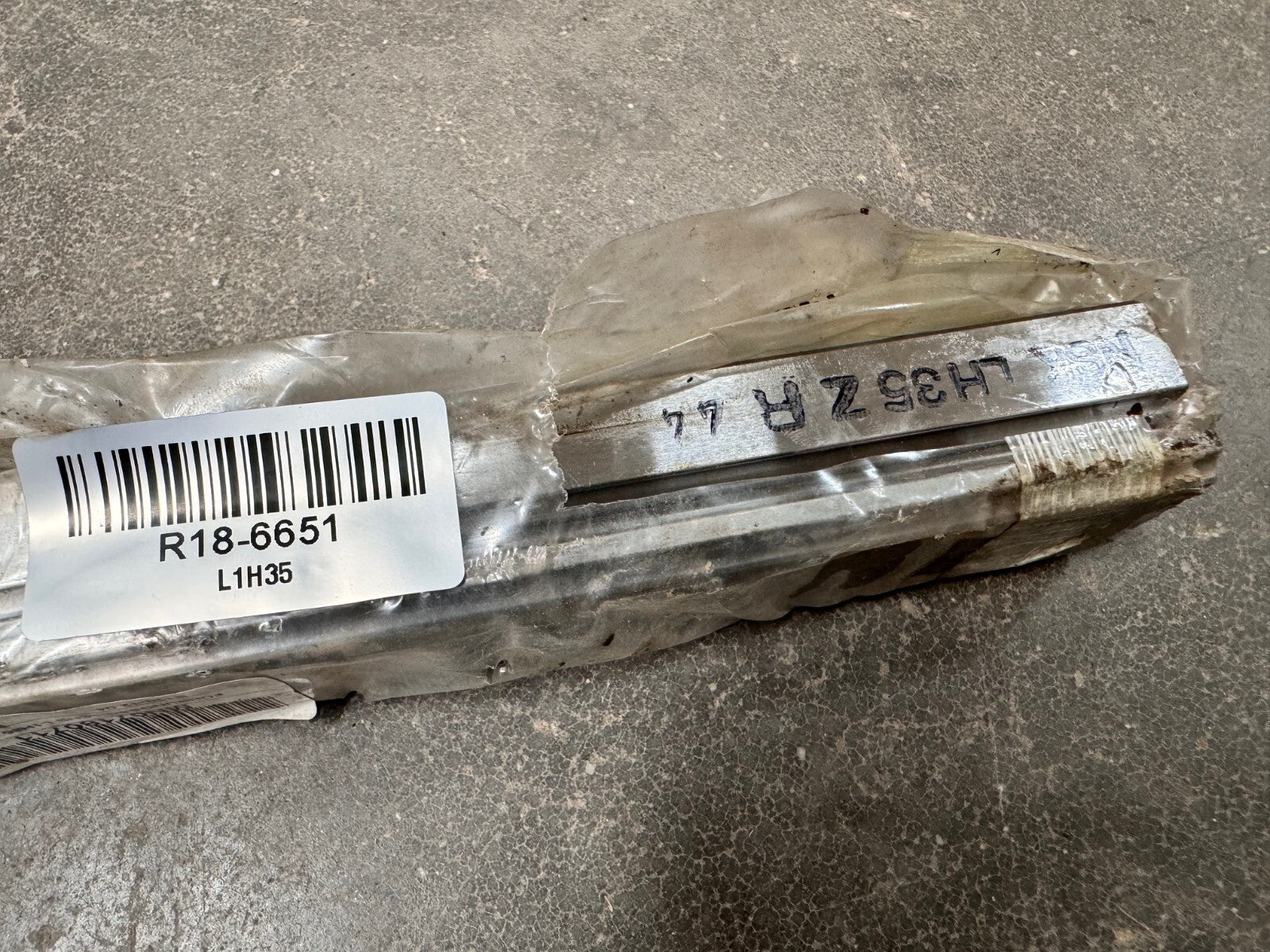 NSK	L1H35	ZR44