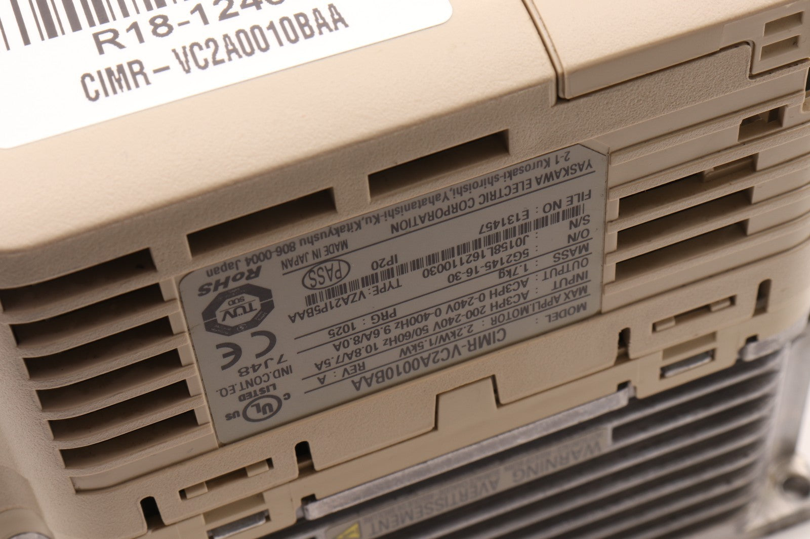 YASKAWA 	V1000	CIMR-VC2A0010BAA