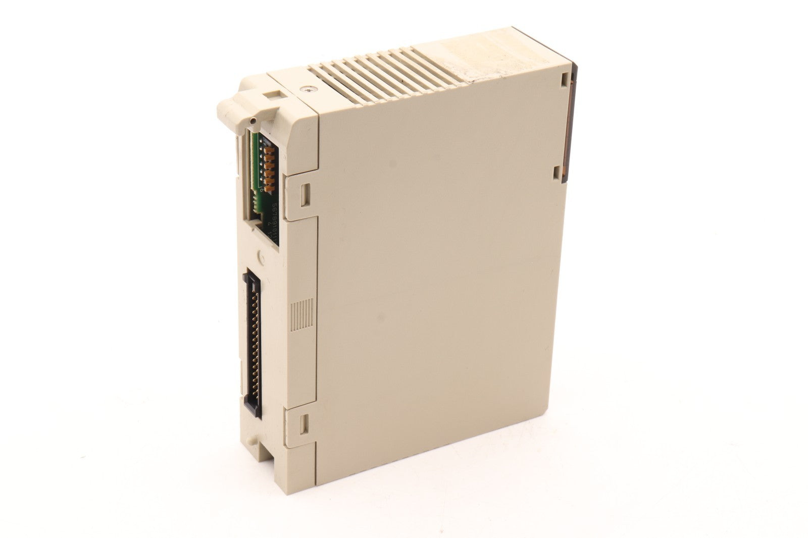 OMRON	INPUT OUTPUT MODUL	C200H-MD215