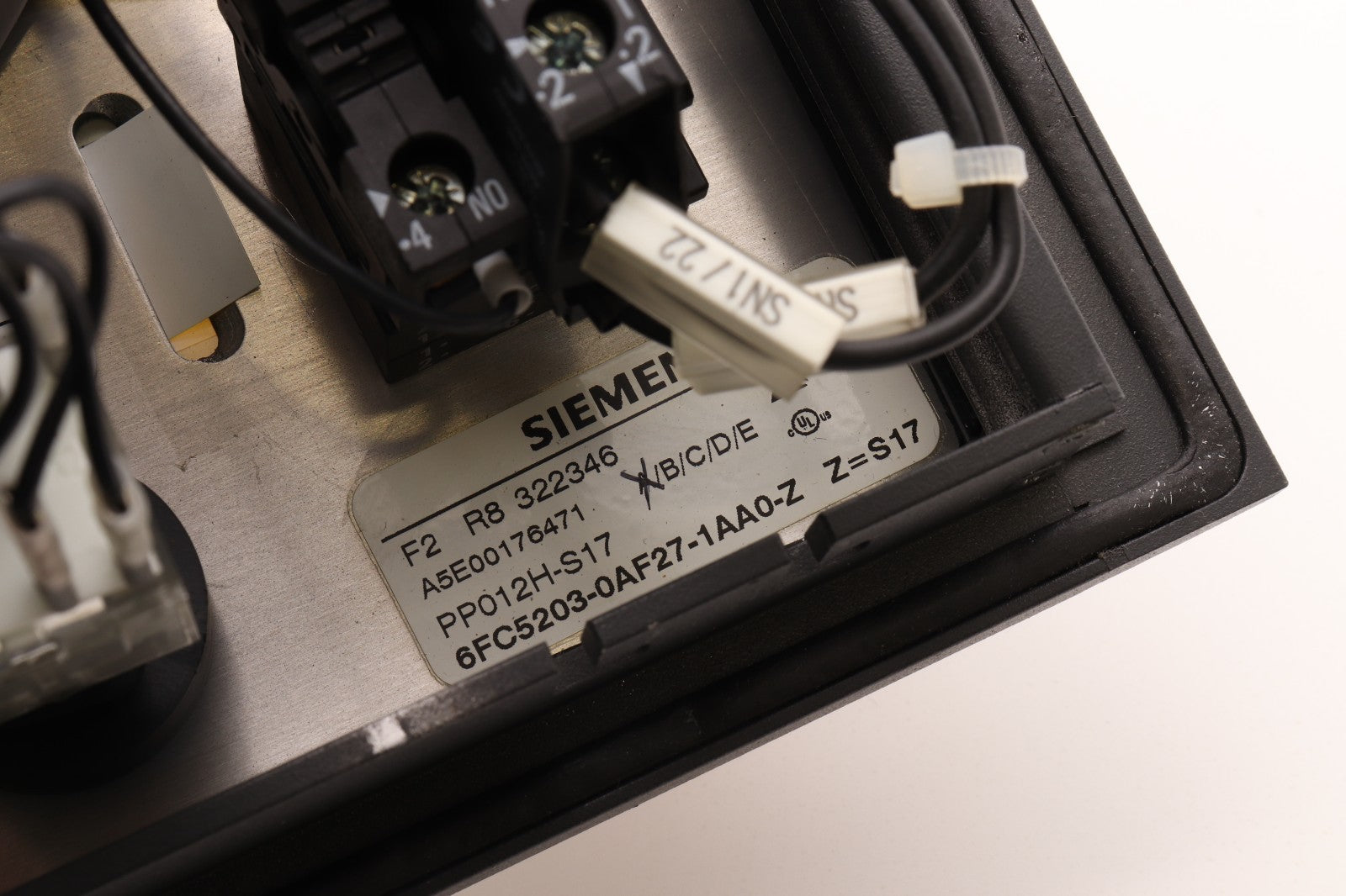 SIEMENS KEYBOARD PP012H-S17	6FC5203-0AF27-1AA0-Z  R18-9360