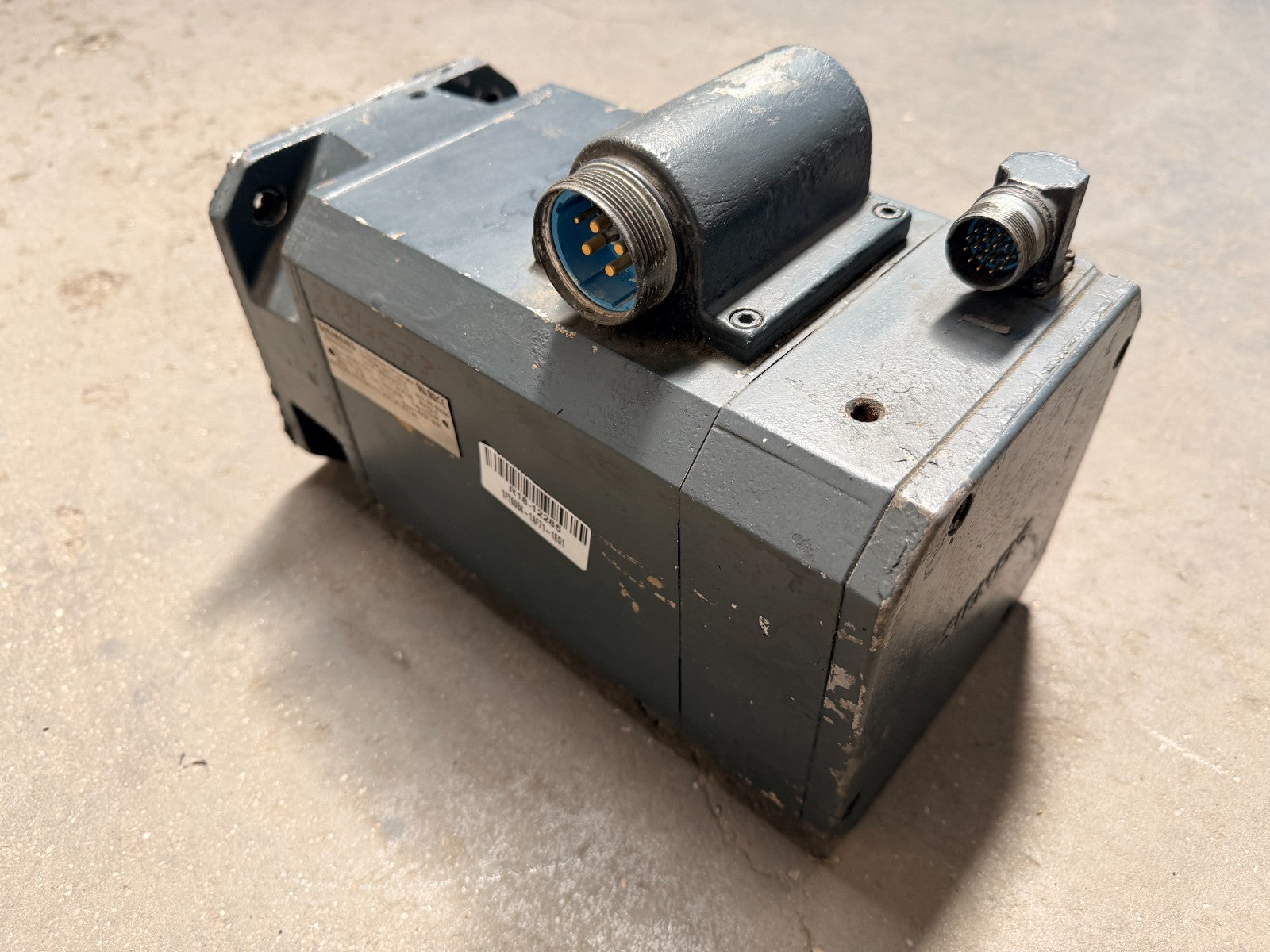 SIEMENS	1FT6084-1AF71-1EG1